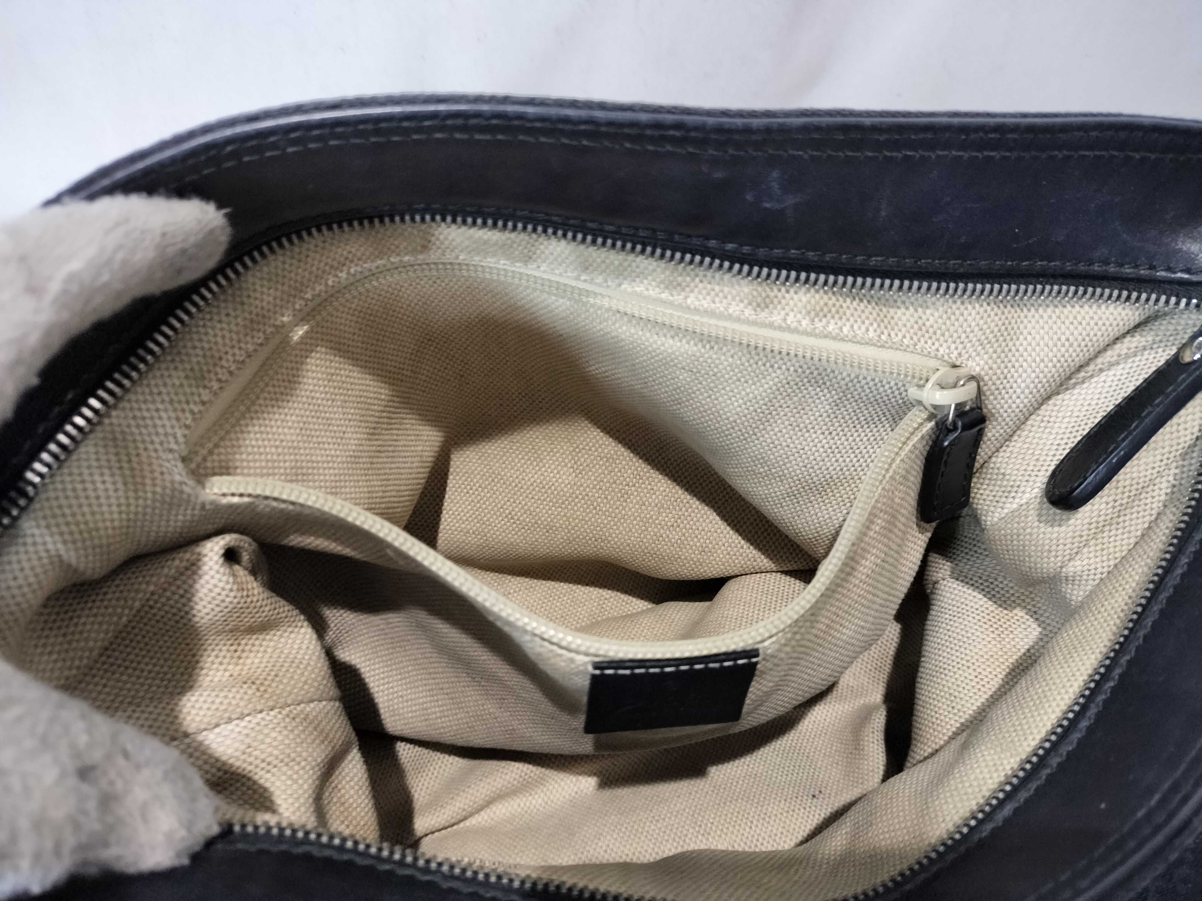 GG Canvas 308930 Shoulder Bag — view 11