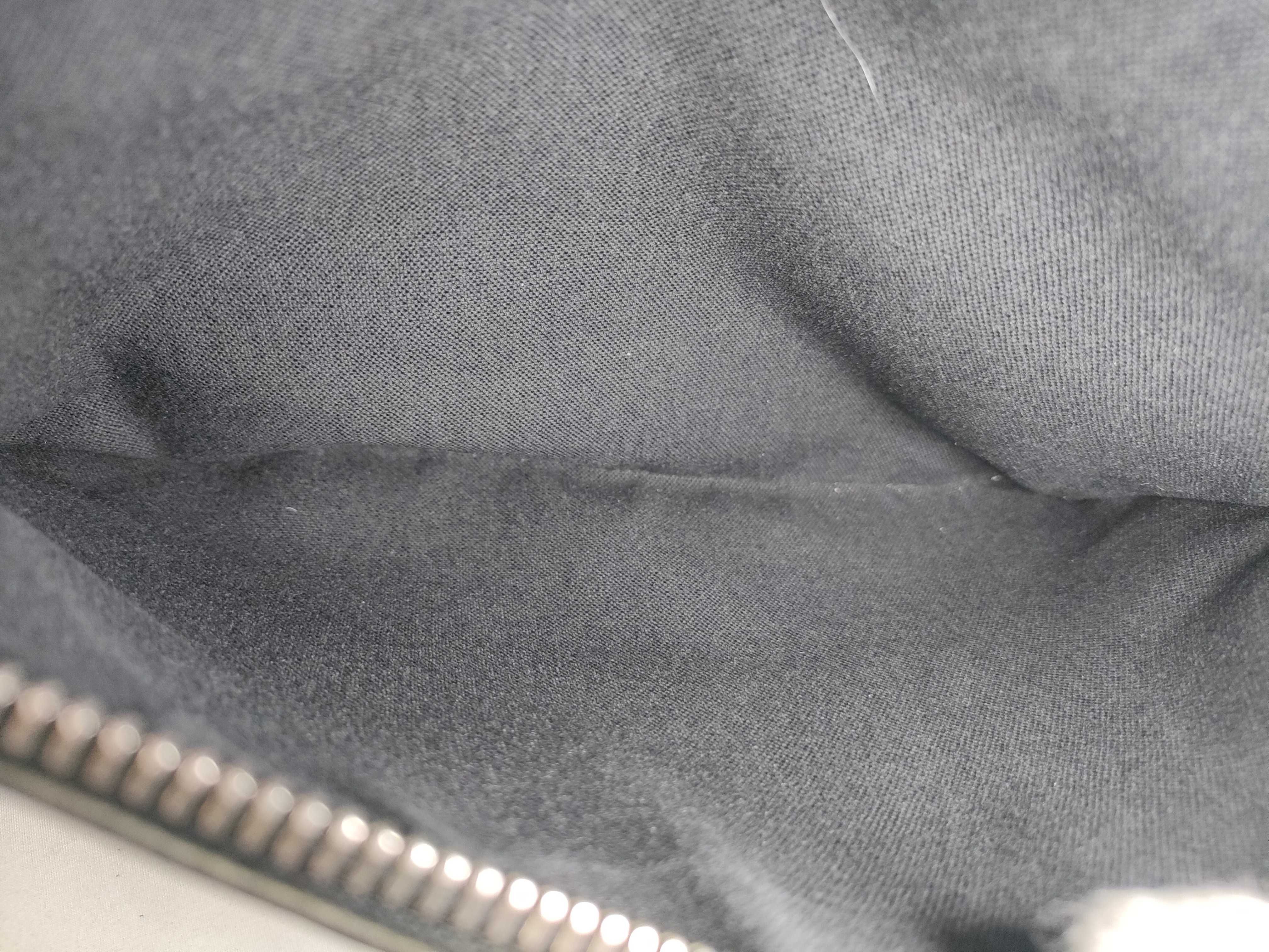 N58028 Graphite Thomas Shoulder Bag — view 13