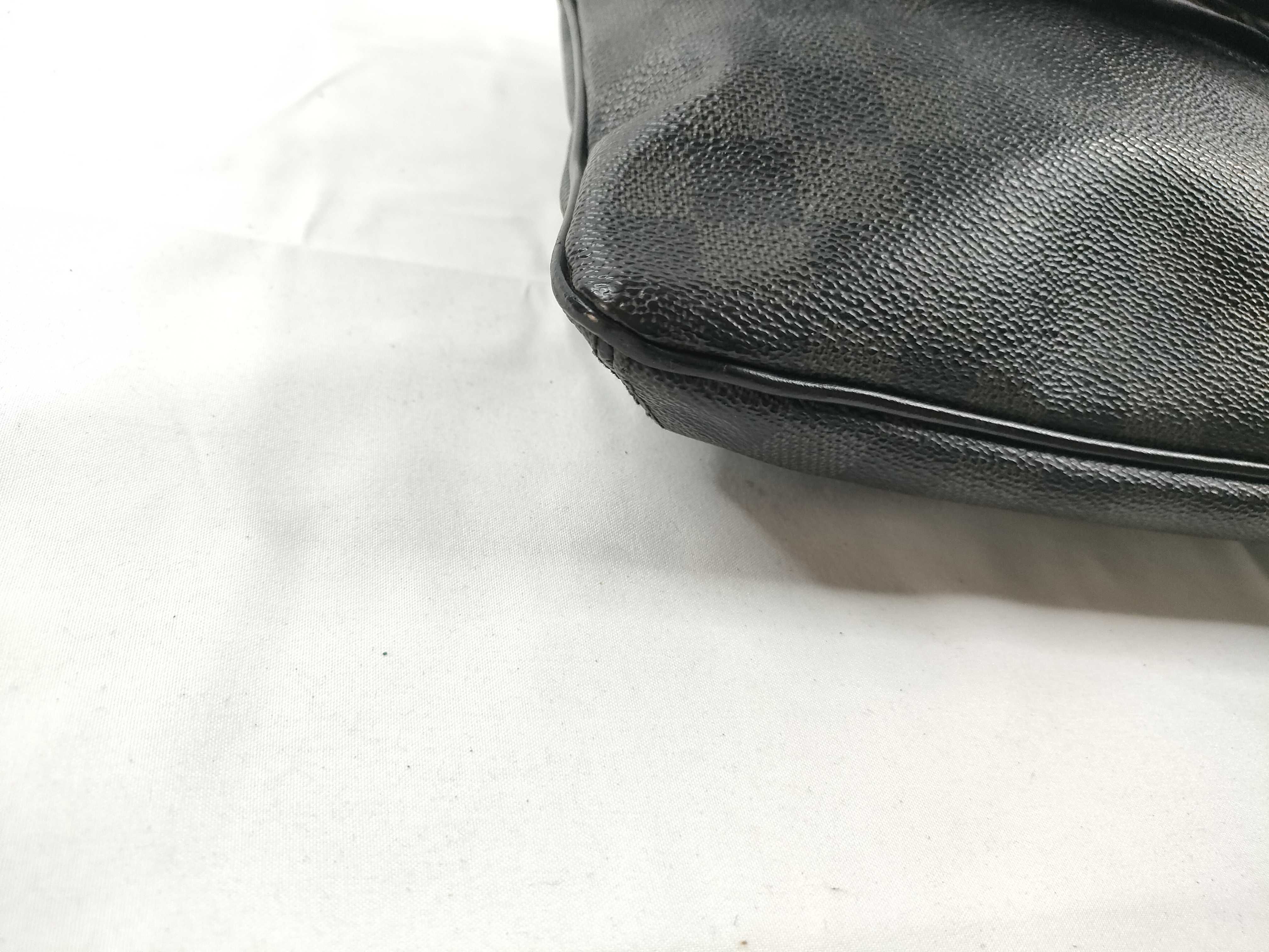 N58028 Graphite Thomas Shoulder Bag — view 3