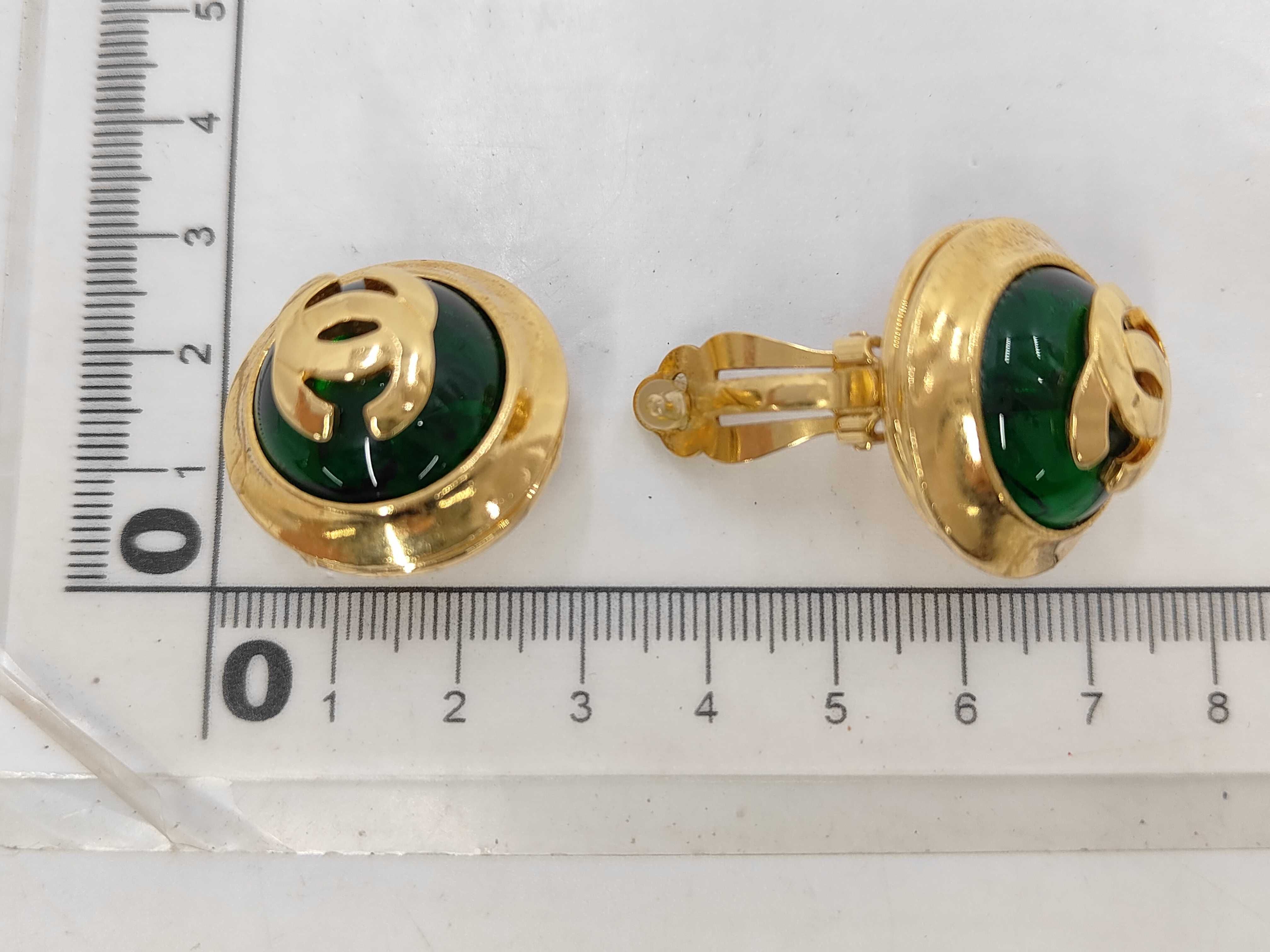 Round Coco Green x Gold (YG) Earrings — view 6