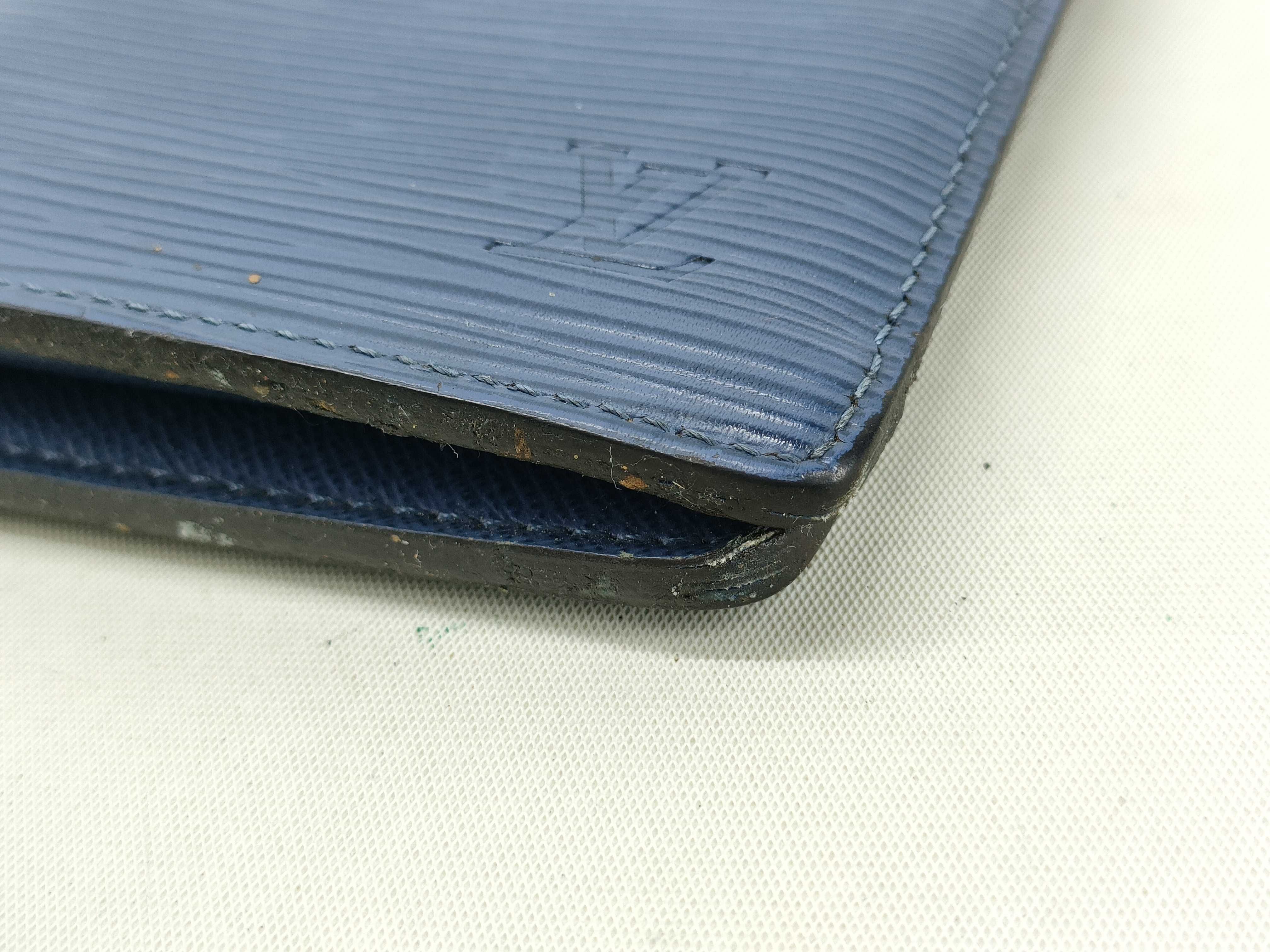 Epi LV Epi Long Wallet — view 3
