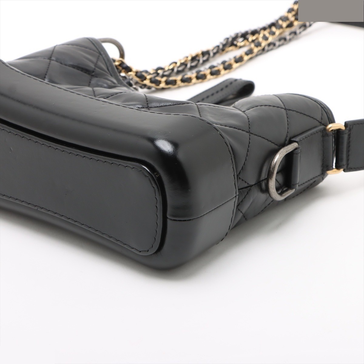 Gabrielle de Chanel Vintage Calfskin Chain Shoulder Bag — view 3