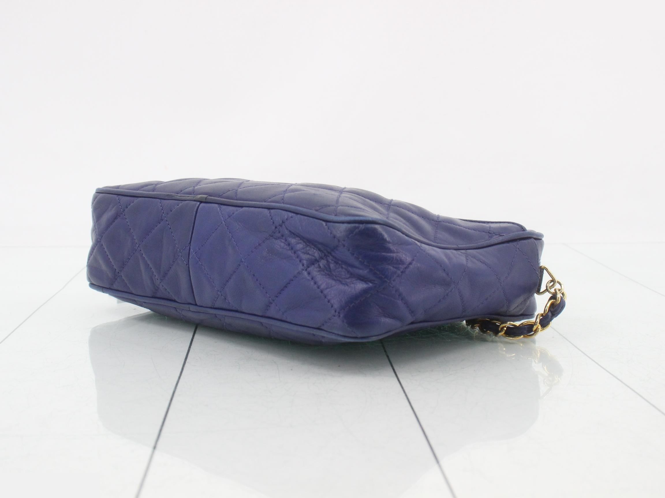 Shoulder bag, Matelassé, with fringe chain shoulder strap, serial number 0. — view 6