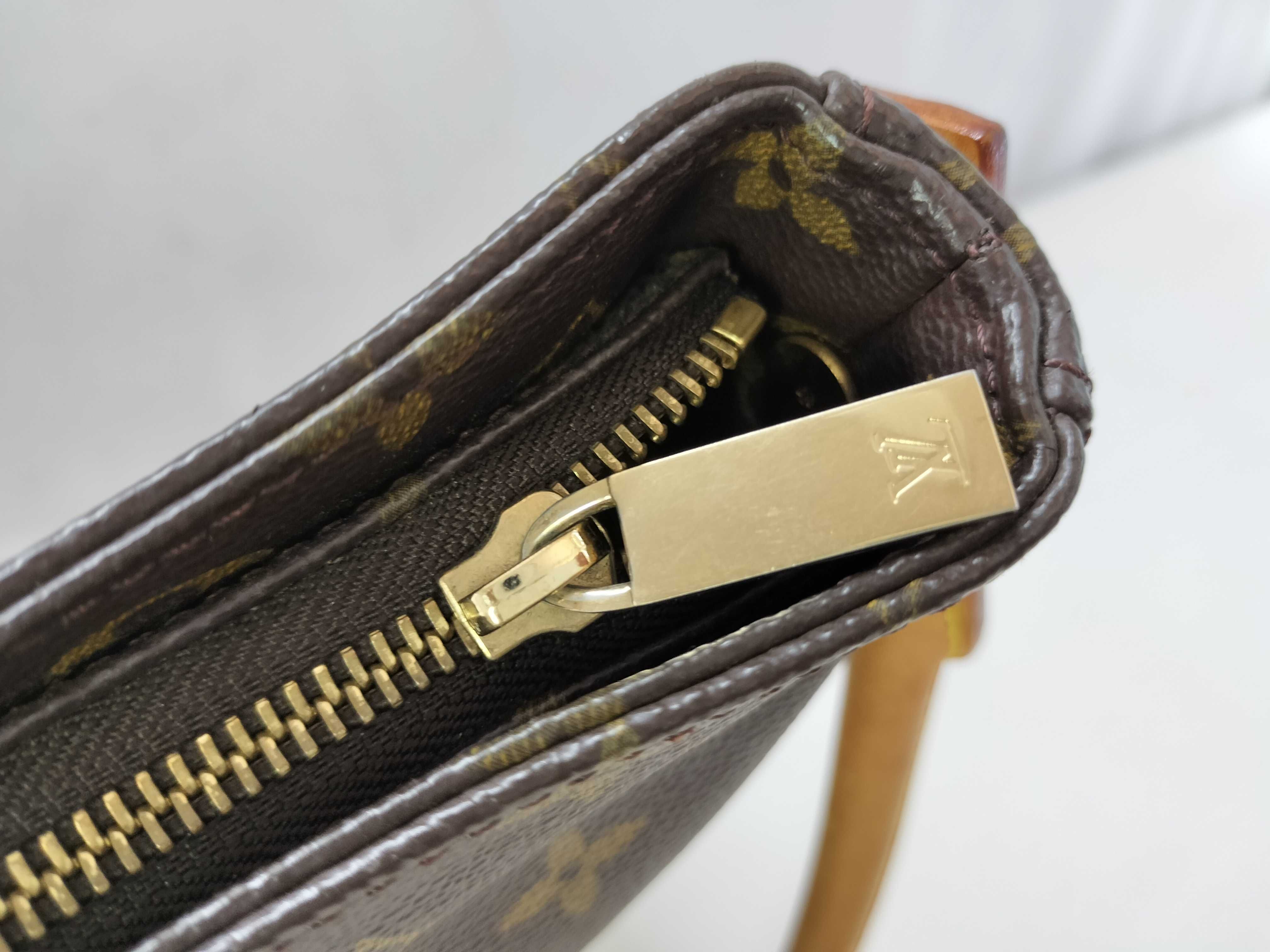 Monogram LV Monogram Looping Shoulder Bag — view 15