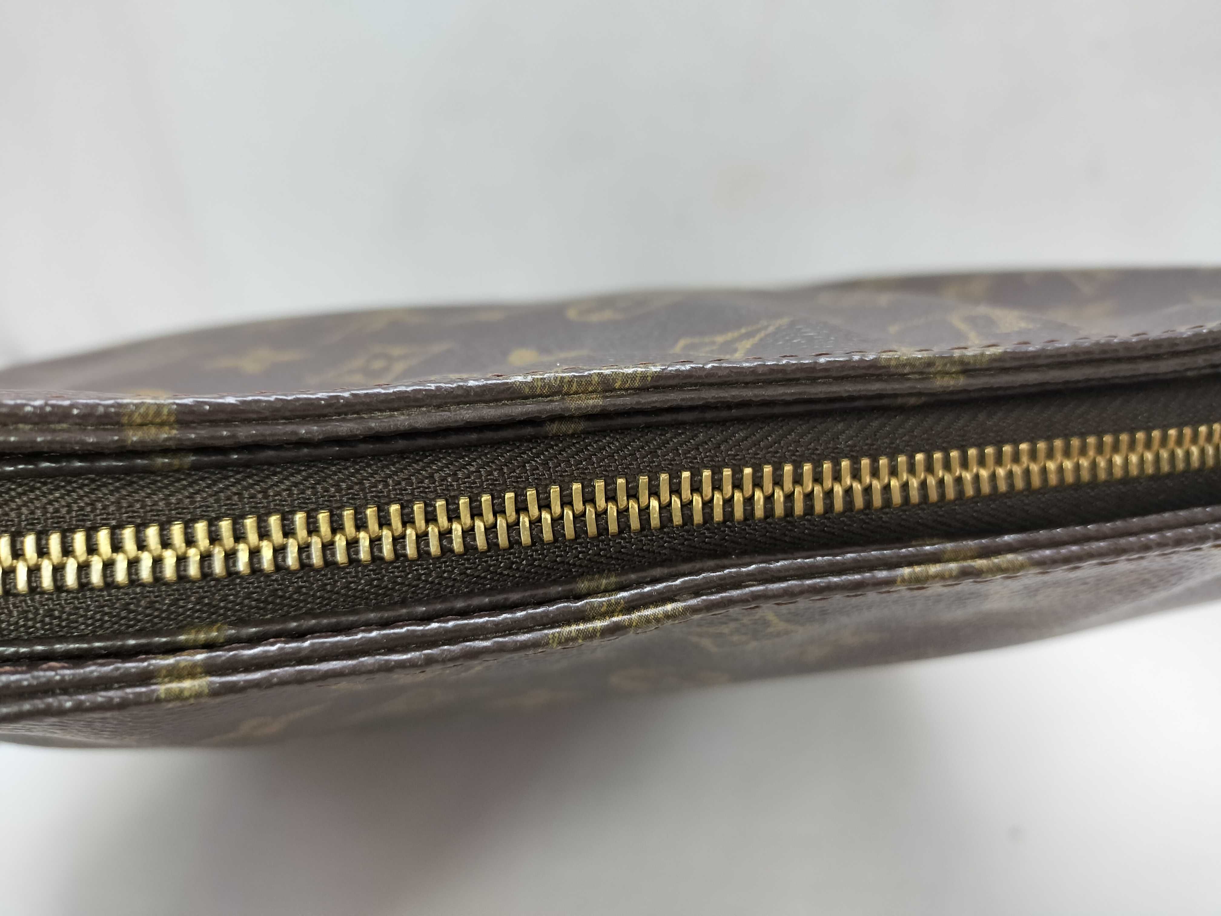 Monogram LV Monogram Looping Shoulder Bag — view 6