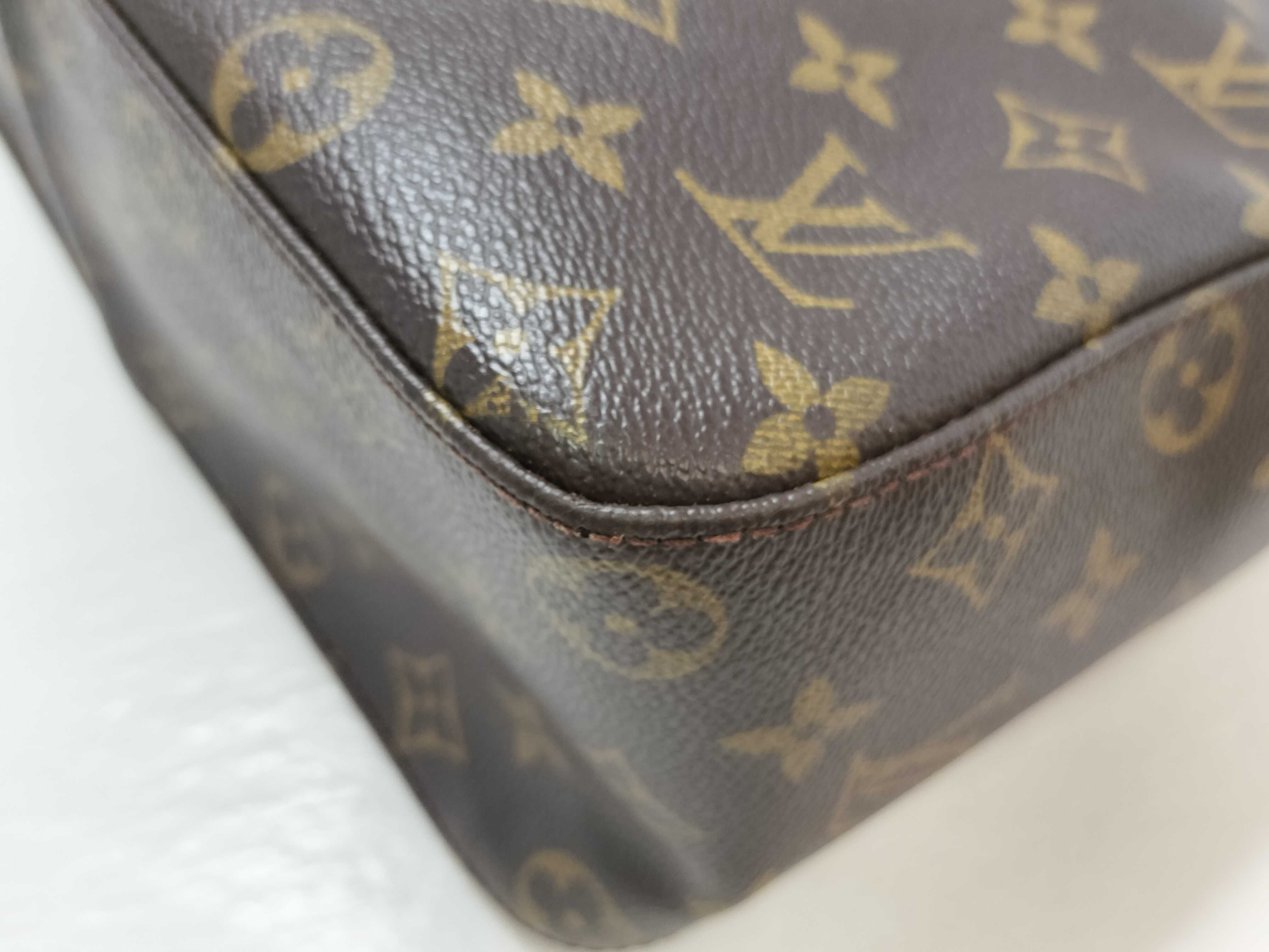 Monogram LV Monogram Looping Shoulder Bag — view 7