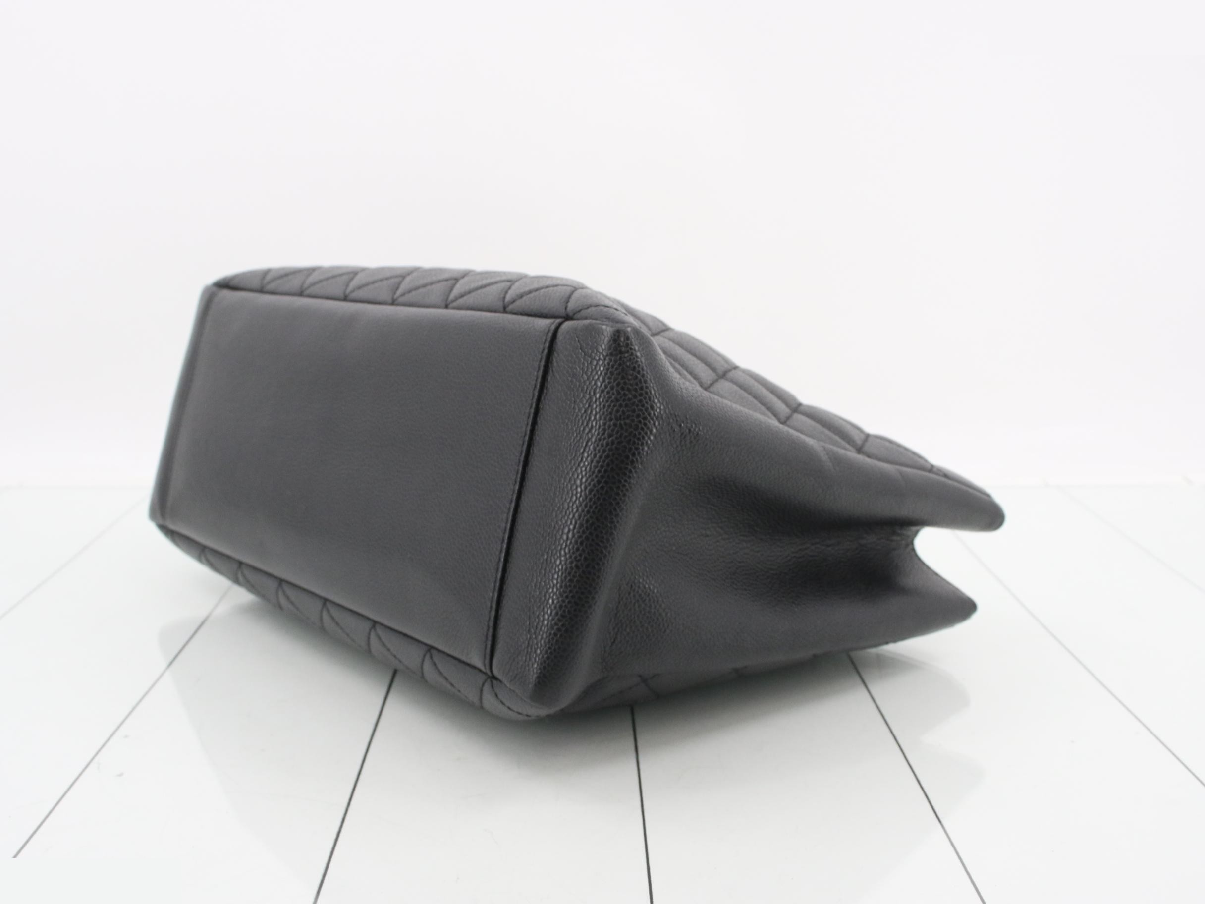 Caviar Skin GST Tote Bag — view 6