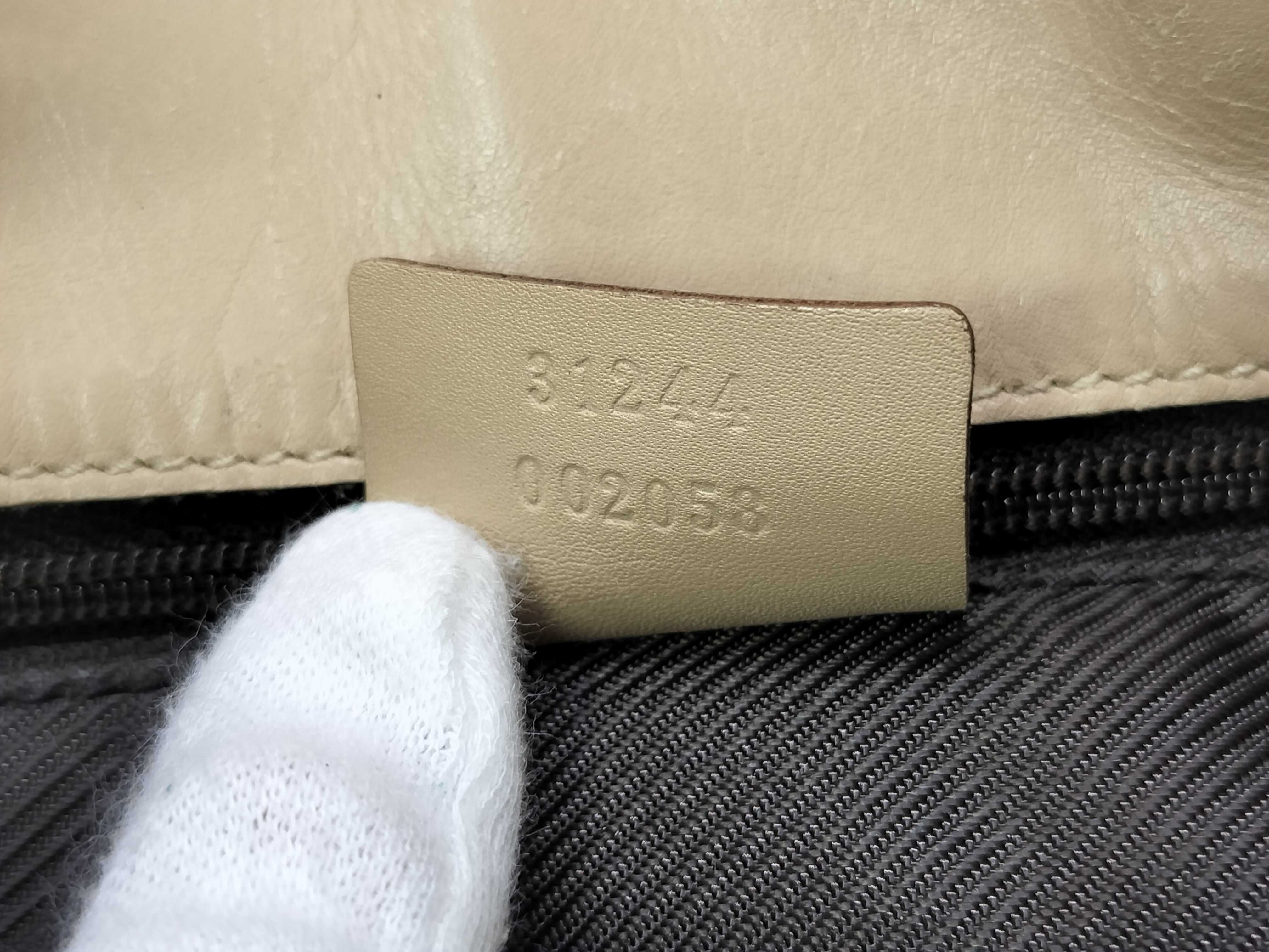 GG Canvas Tote Bag — view 9