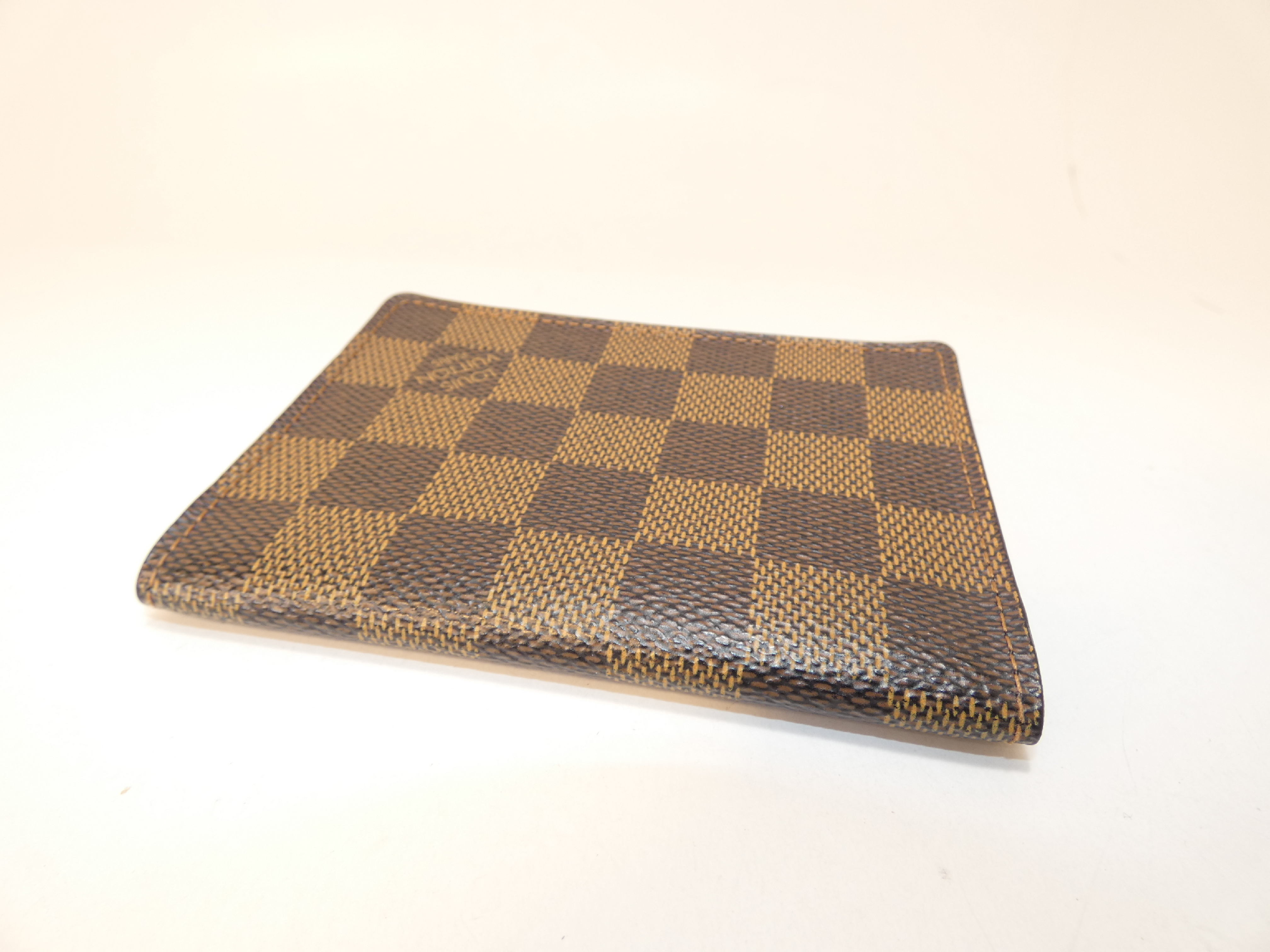 Damier Bi-fold Pass Case, Card Case — view 3