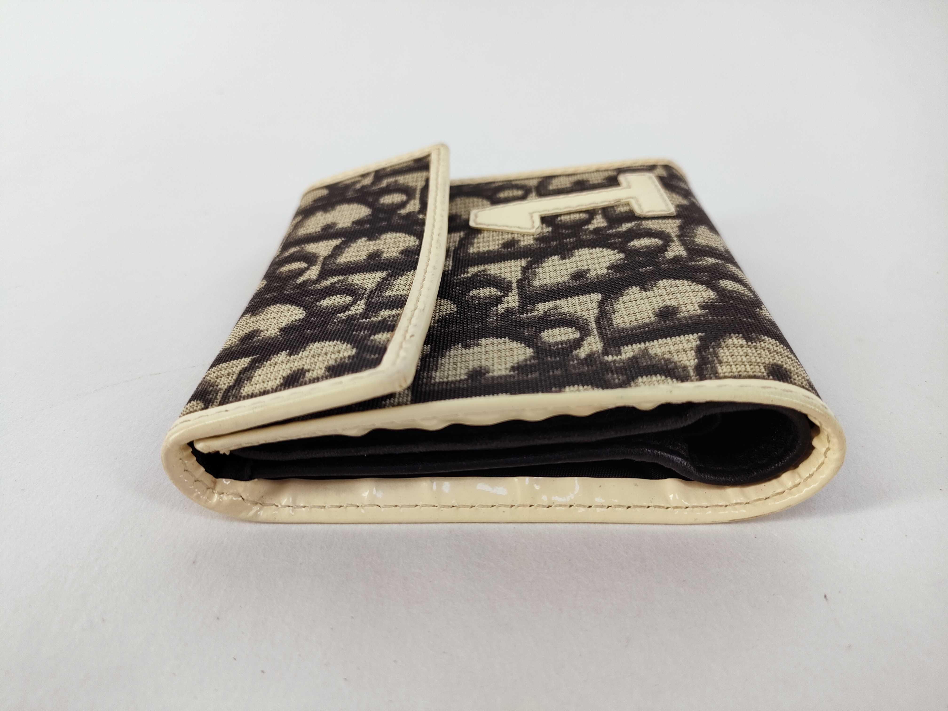 Trotter No.1 Bi-fold Wallet — view 7
