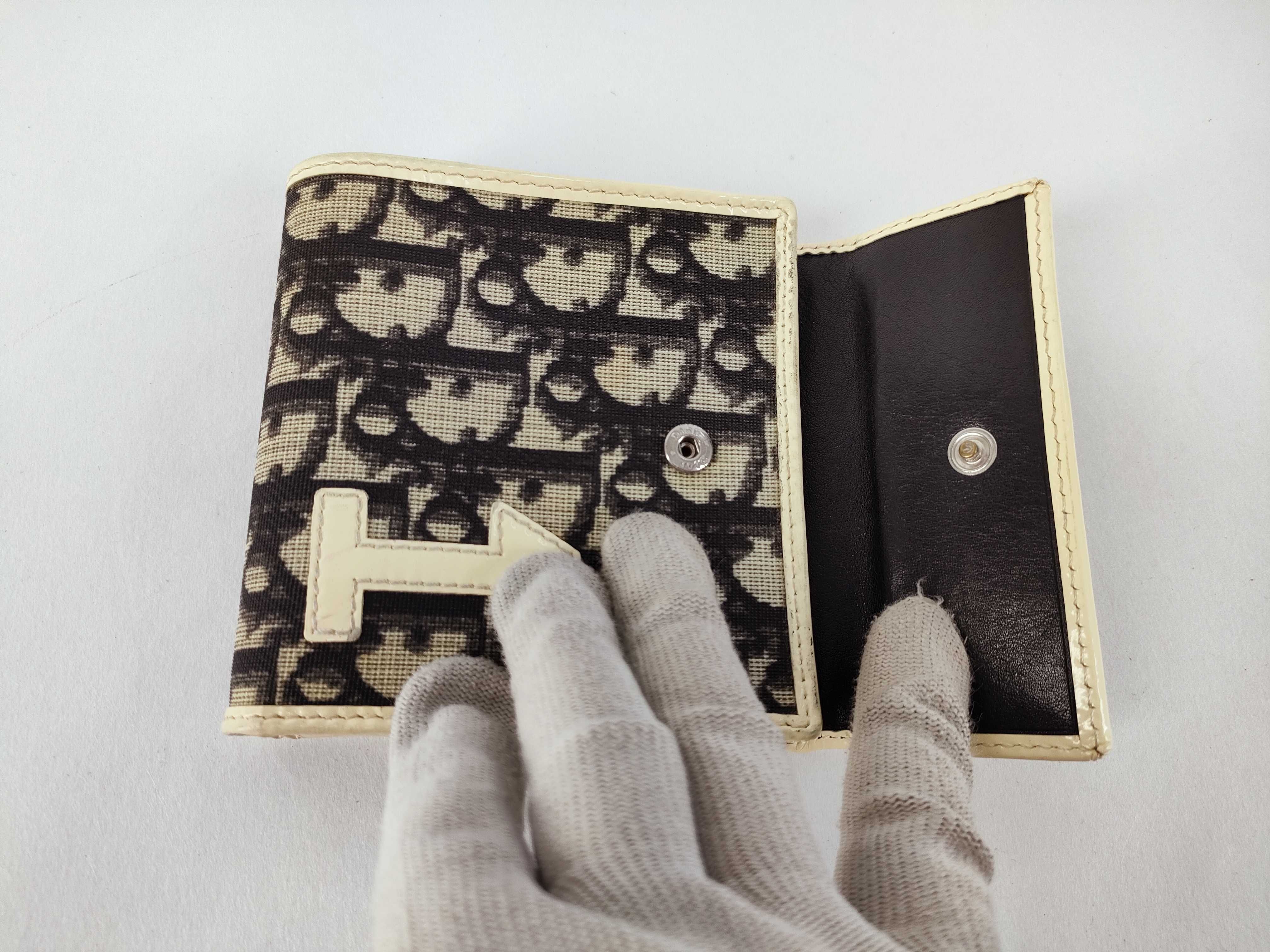 Trotter No.1 Bi-fold Wallet — view 9
