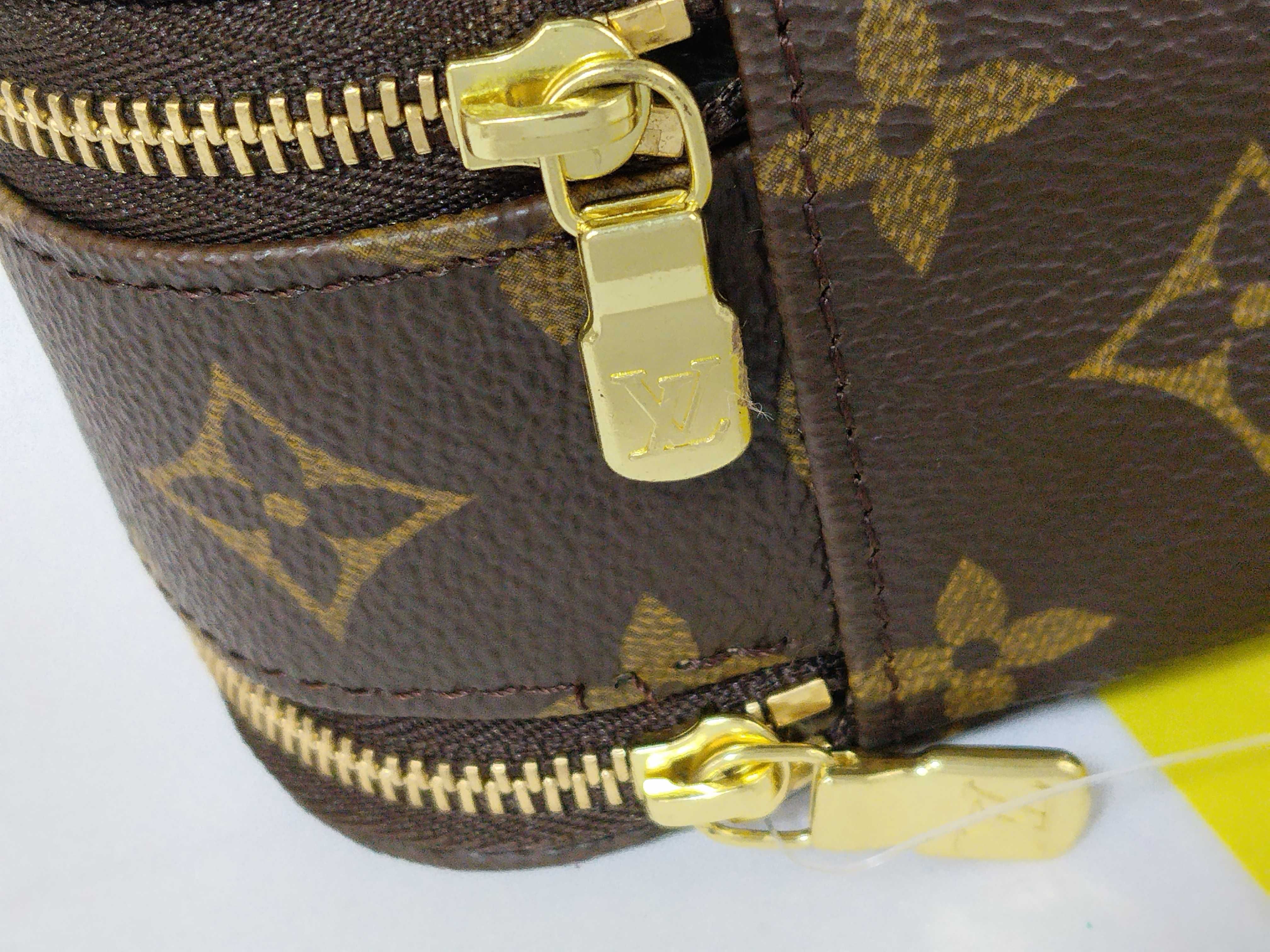 Monogram Tousse Blush M47505 Pouch — view 3