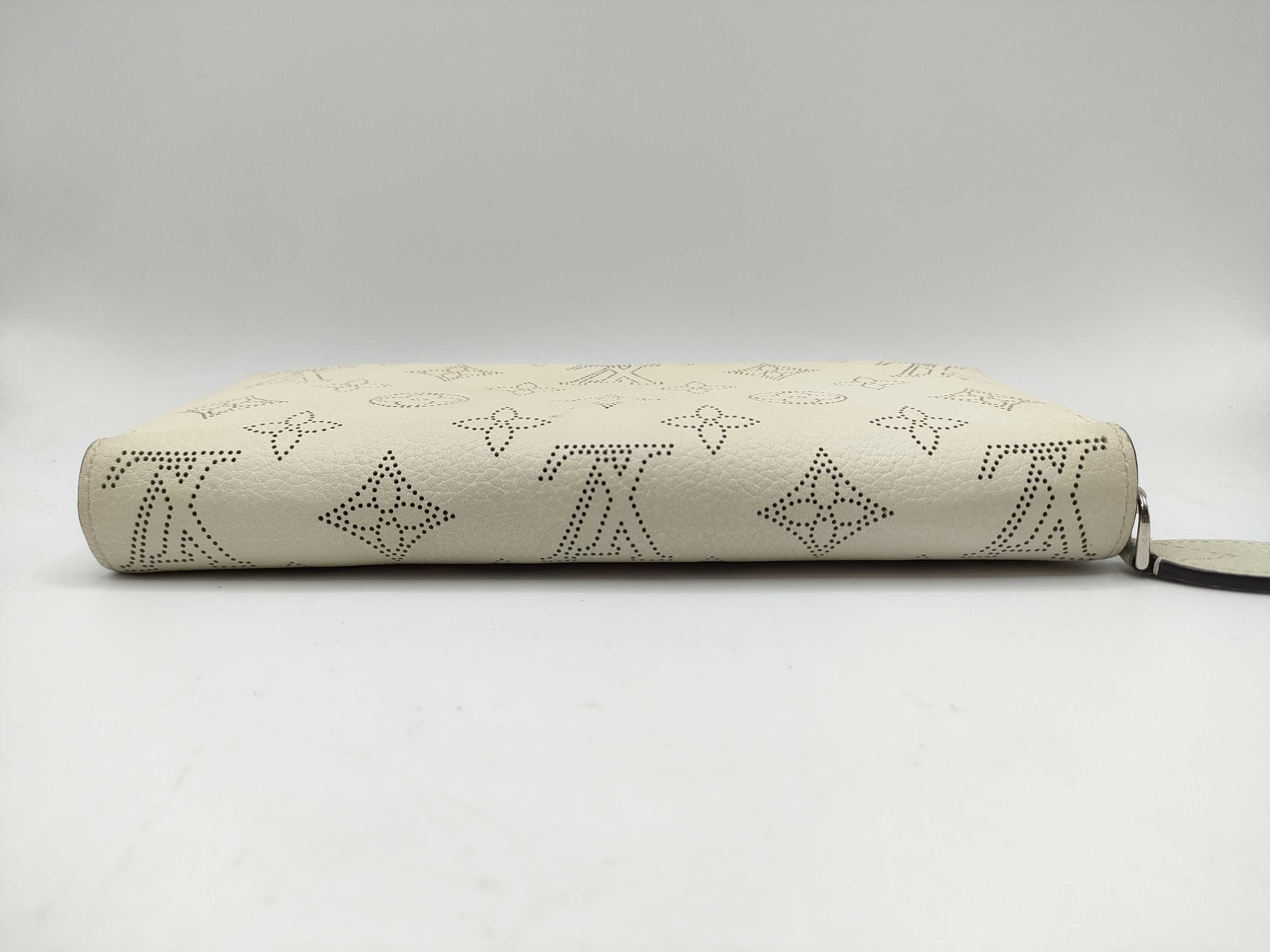 Mahina LV Wallet — view 3