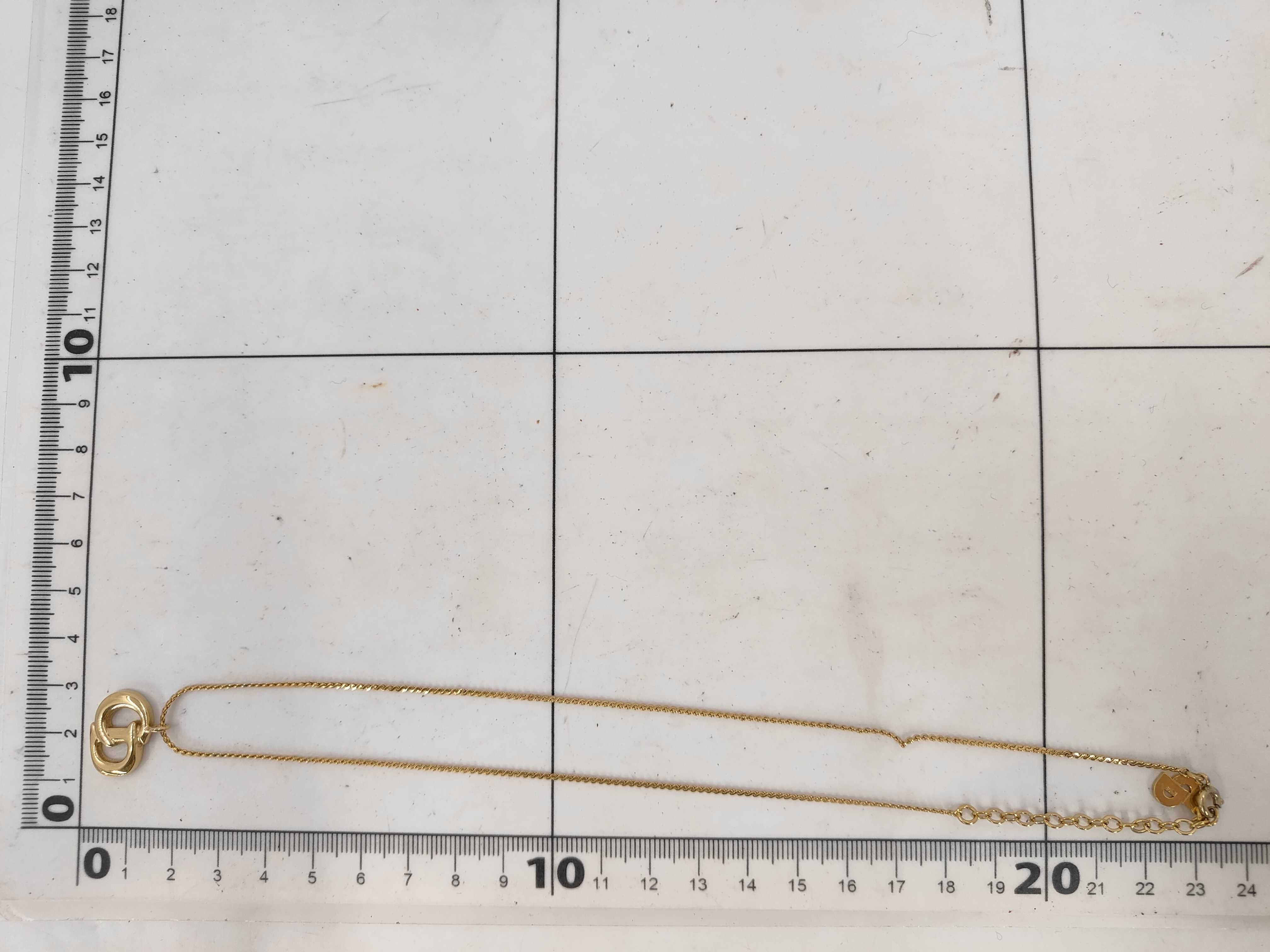 gold necklace — view 5