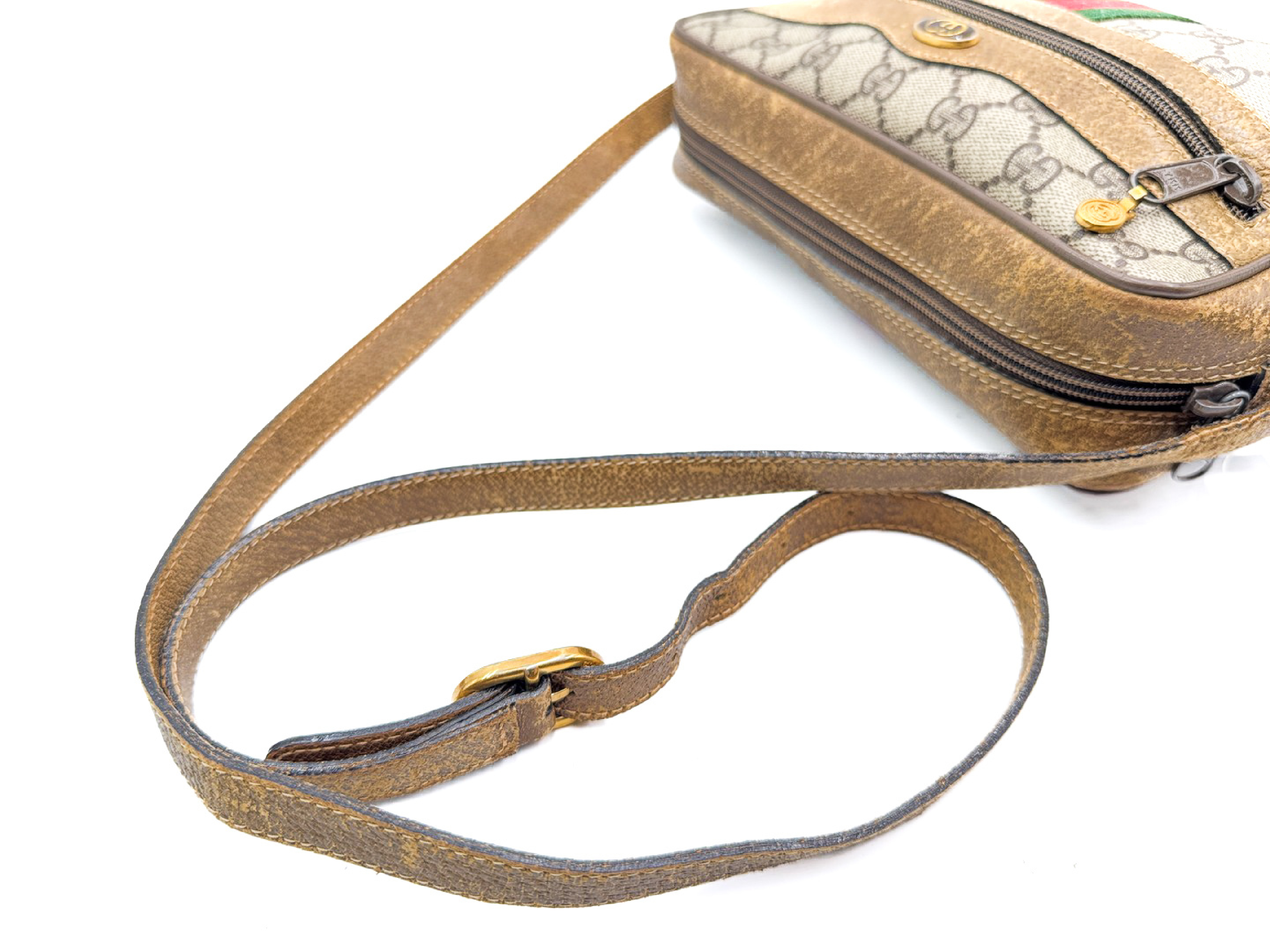 GG Supreme Sherry Line Vintage Leather Shoulder Bag with Gold Hardware — view 3