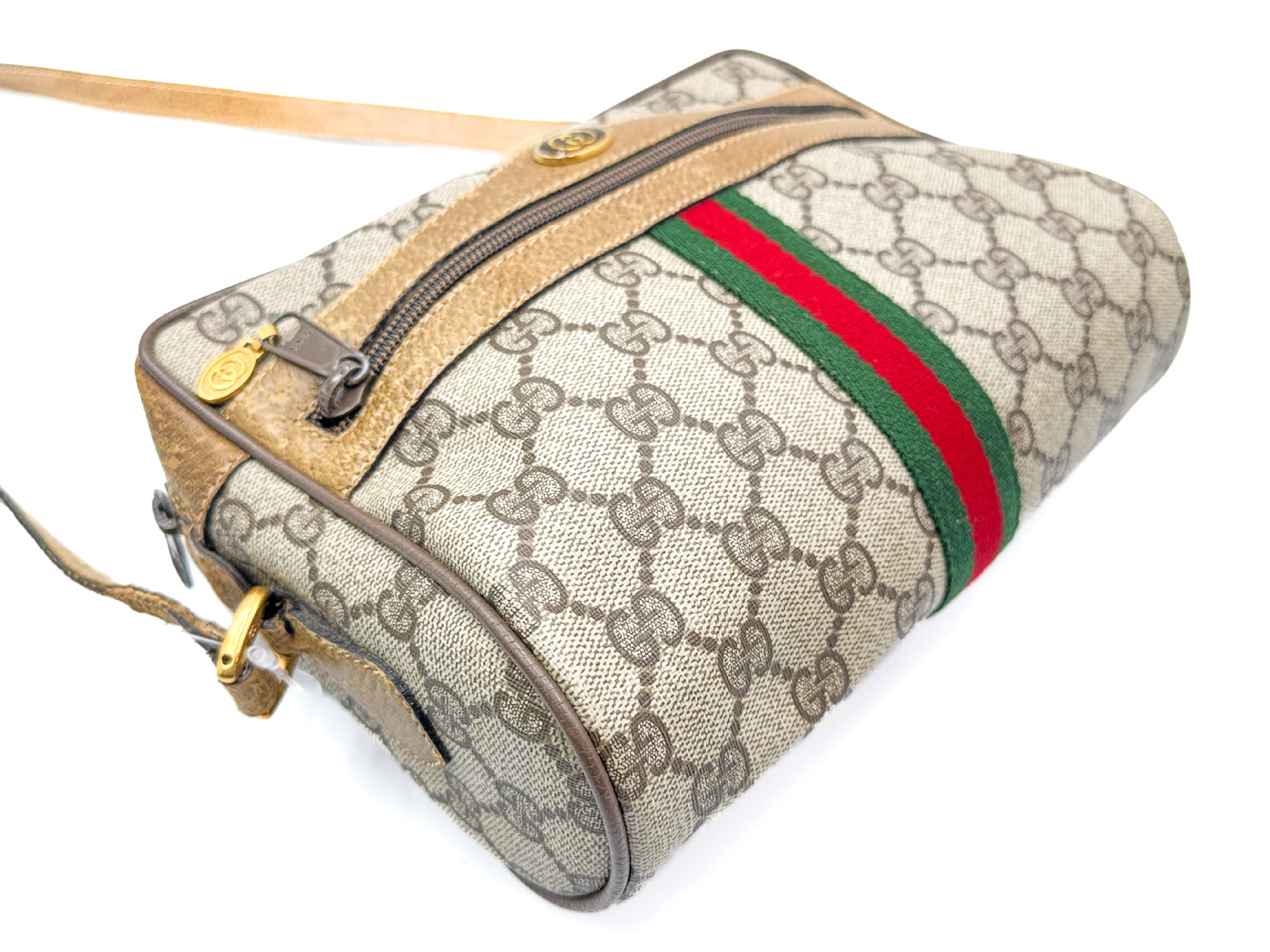 GG Supreme Sherry Line Vintage Leather Shoulder Bag with Gold Hardware — view 5