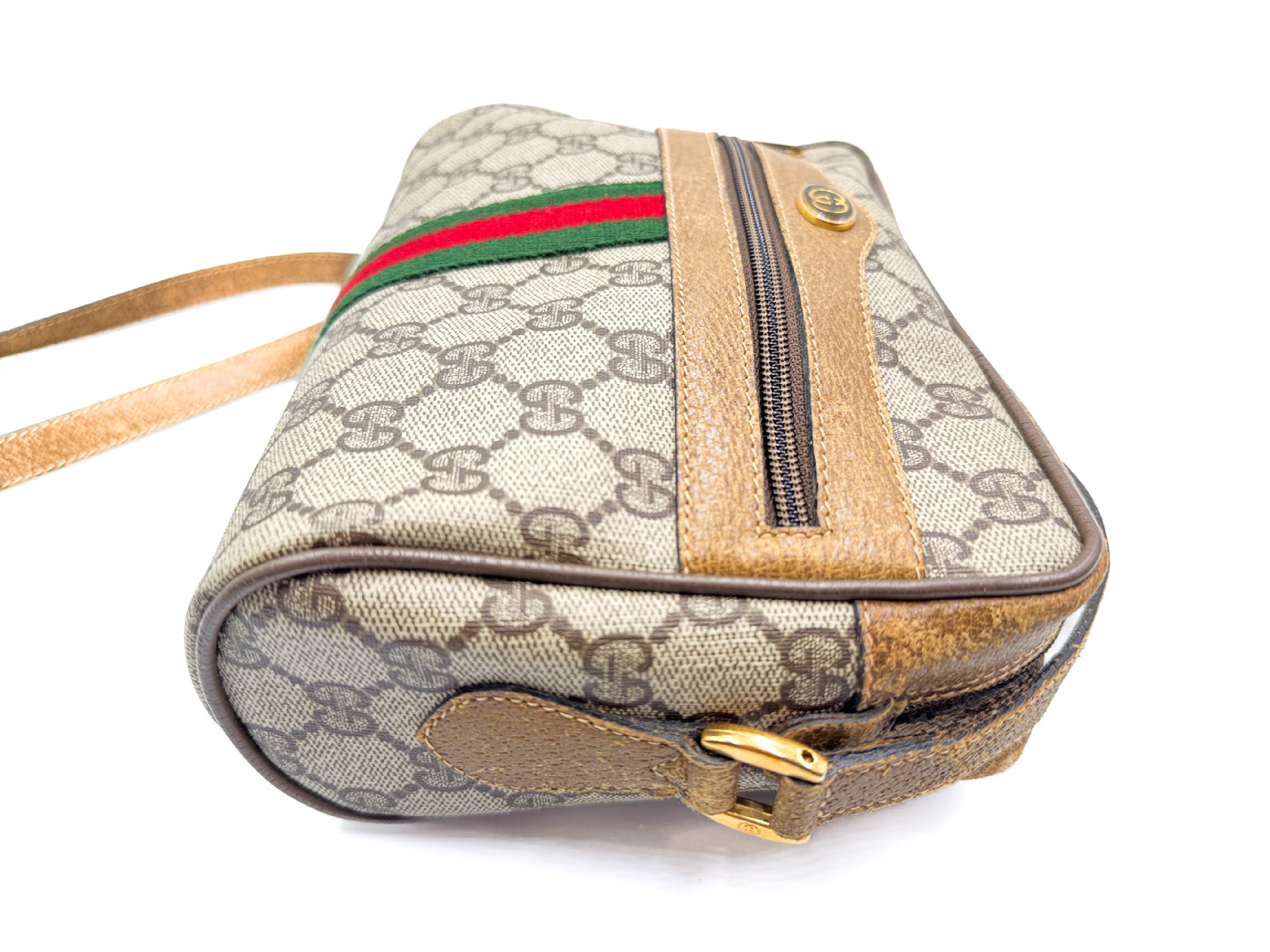 GG Supreme Sherry Line Vintage Leather Shoulder Bag with Gold Hardware — view 8