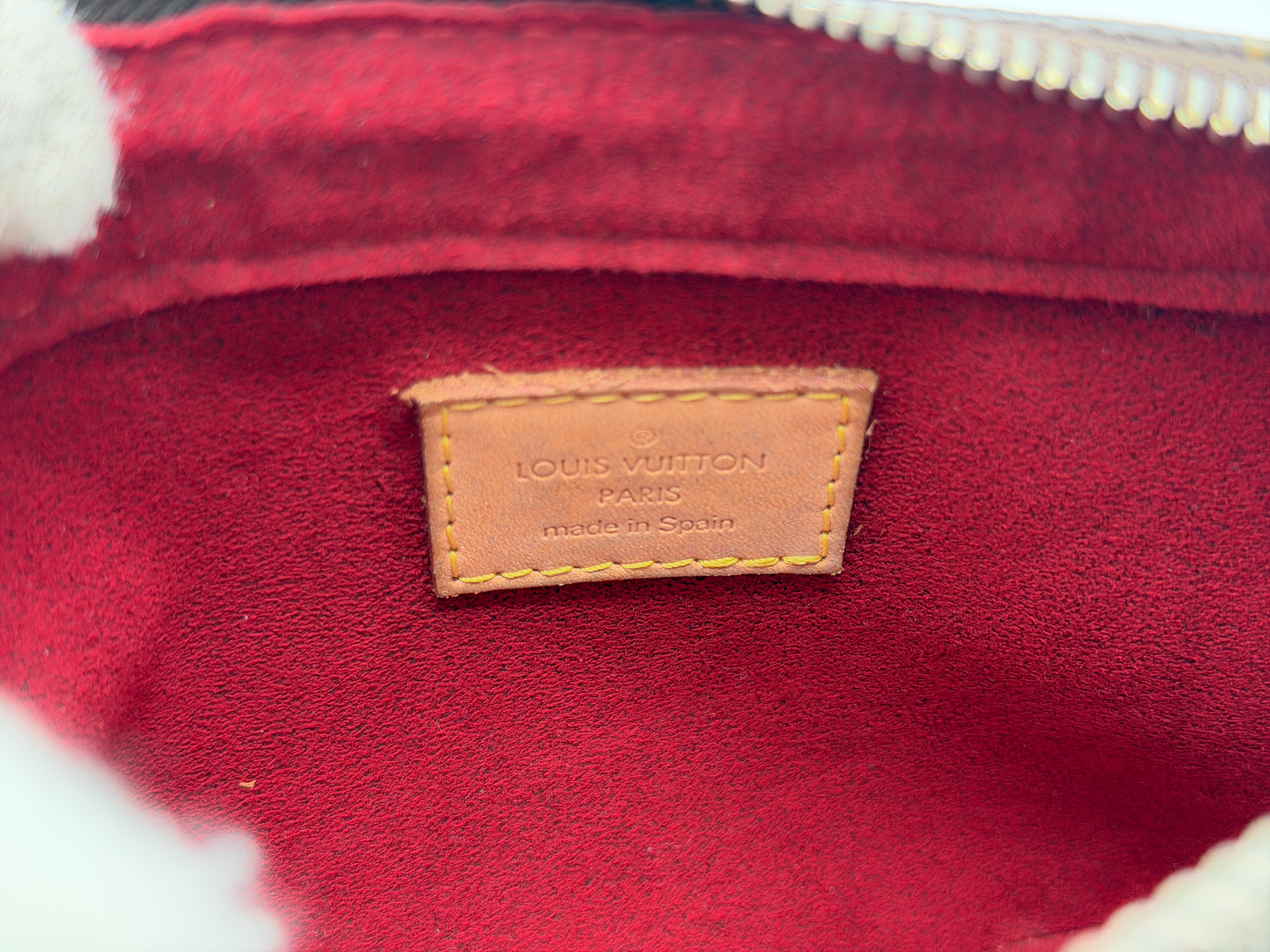Monogram M51165 Viva Cite PM CA0035 Shoulder Bag — view 12