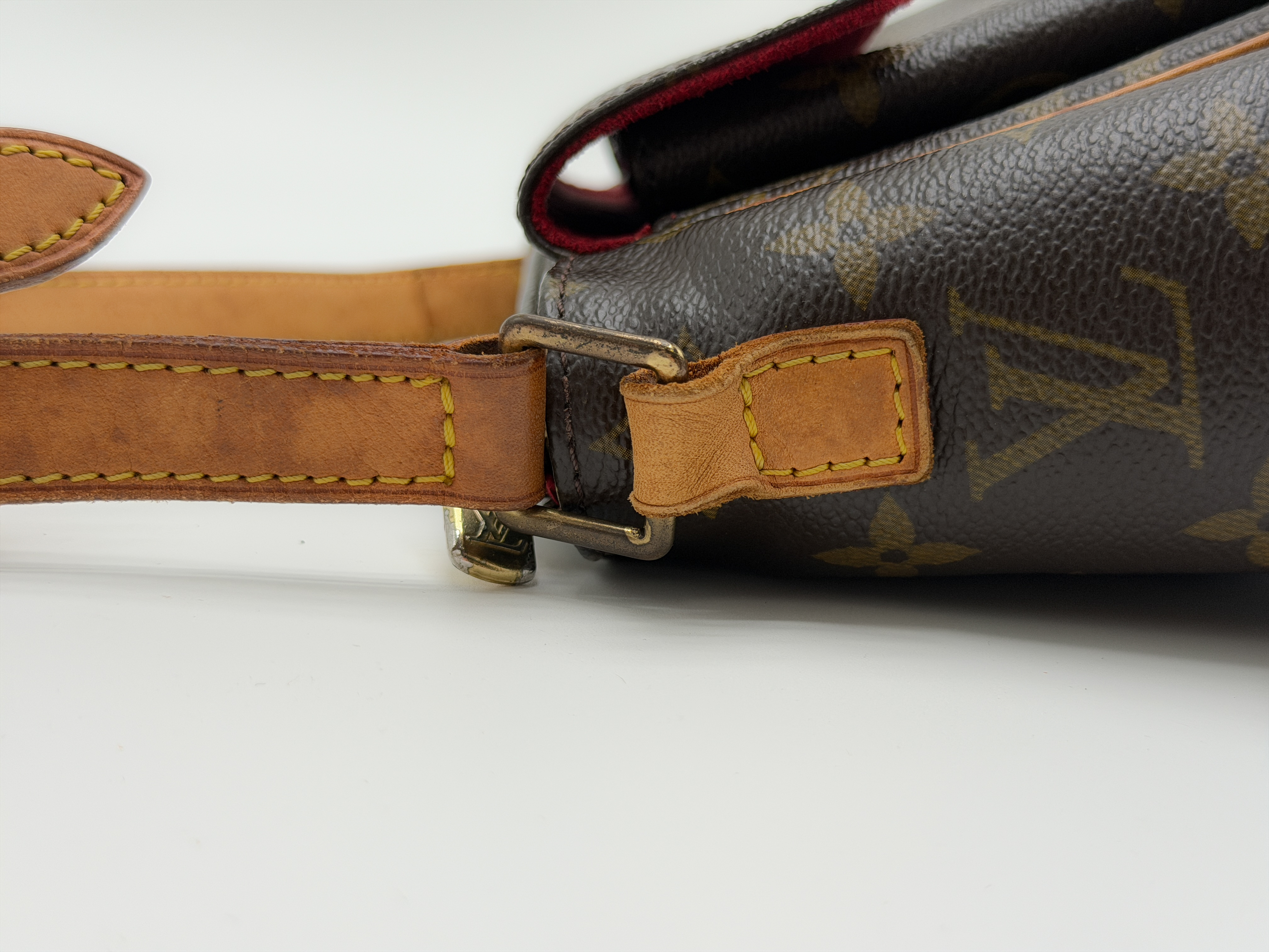Monogram M51165 Viva Cite PM CA0035 Shoulder Bag — view 5
