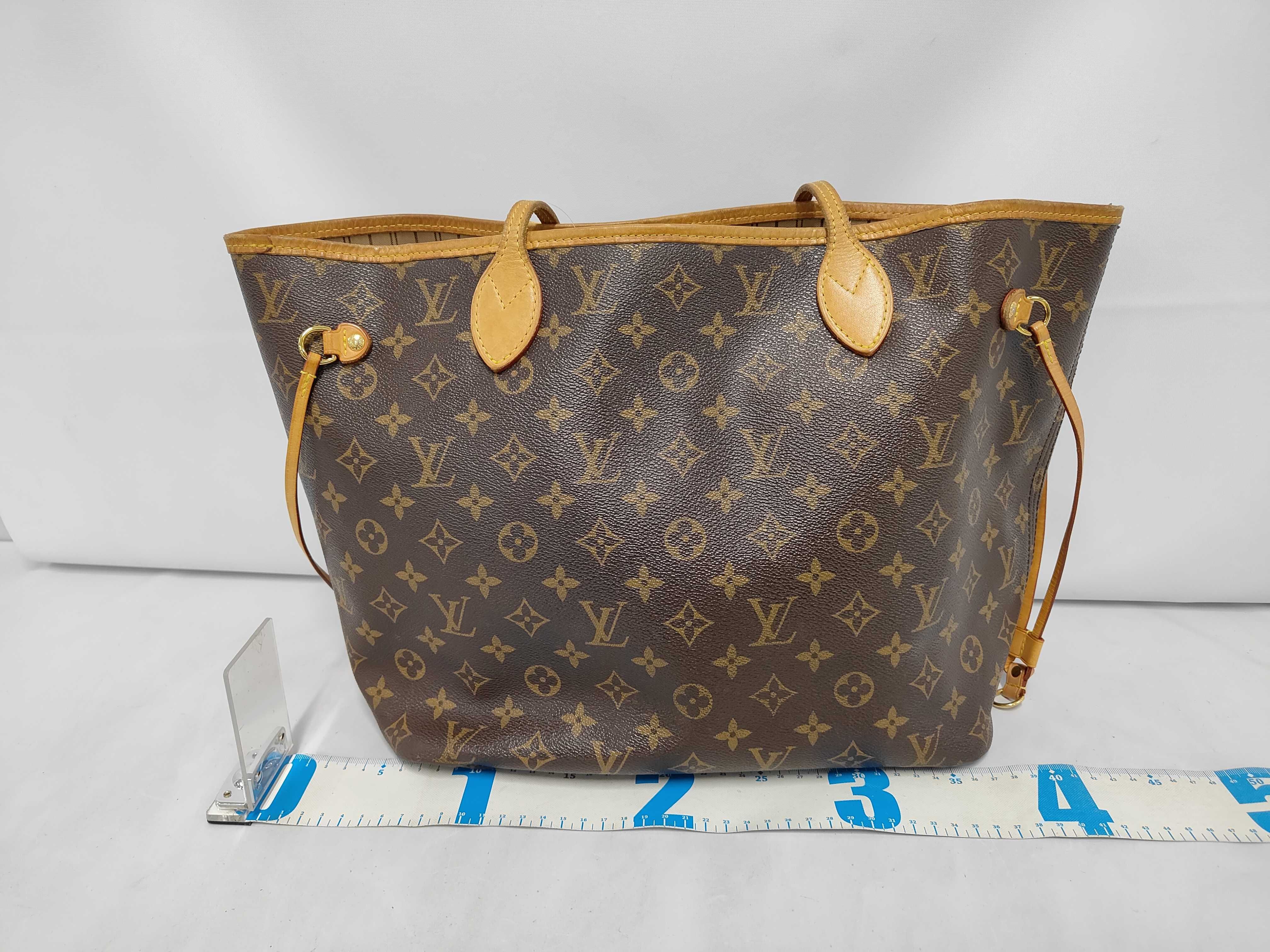 Monogram Neverfull MM Bag — view 2