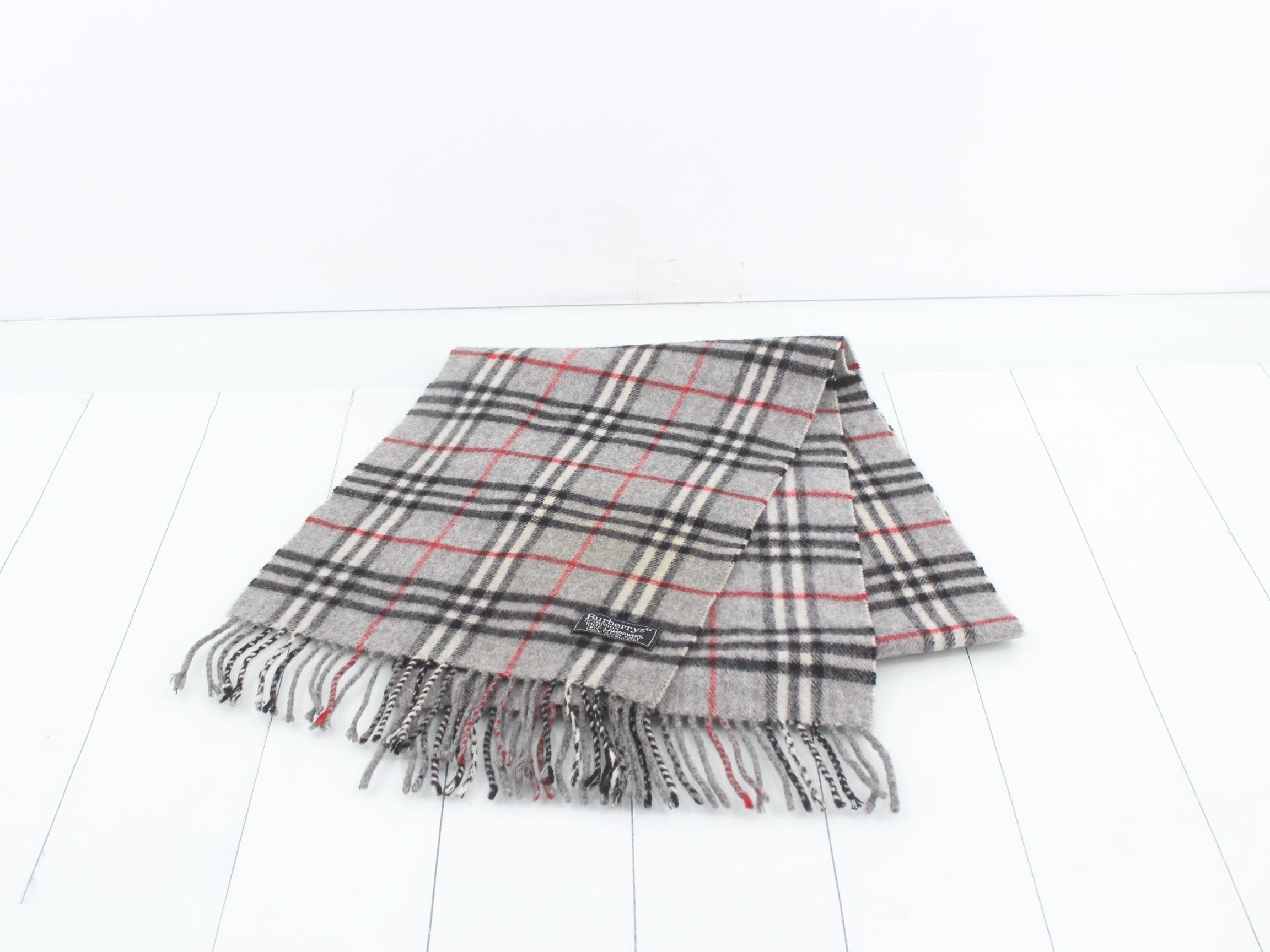 Other lines: Small items, accessories, and scarves — view 2
