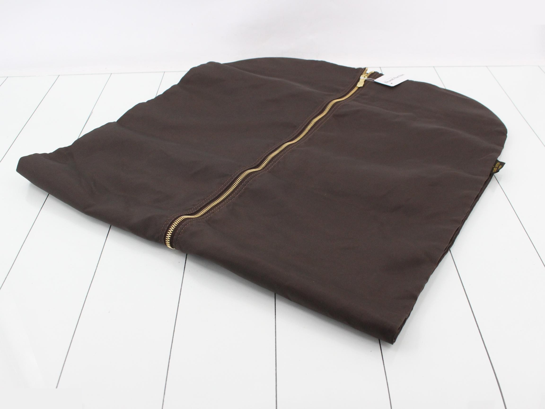 LV Garment Case — view 2