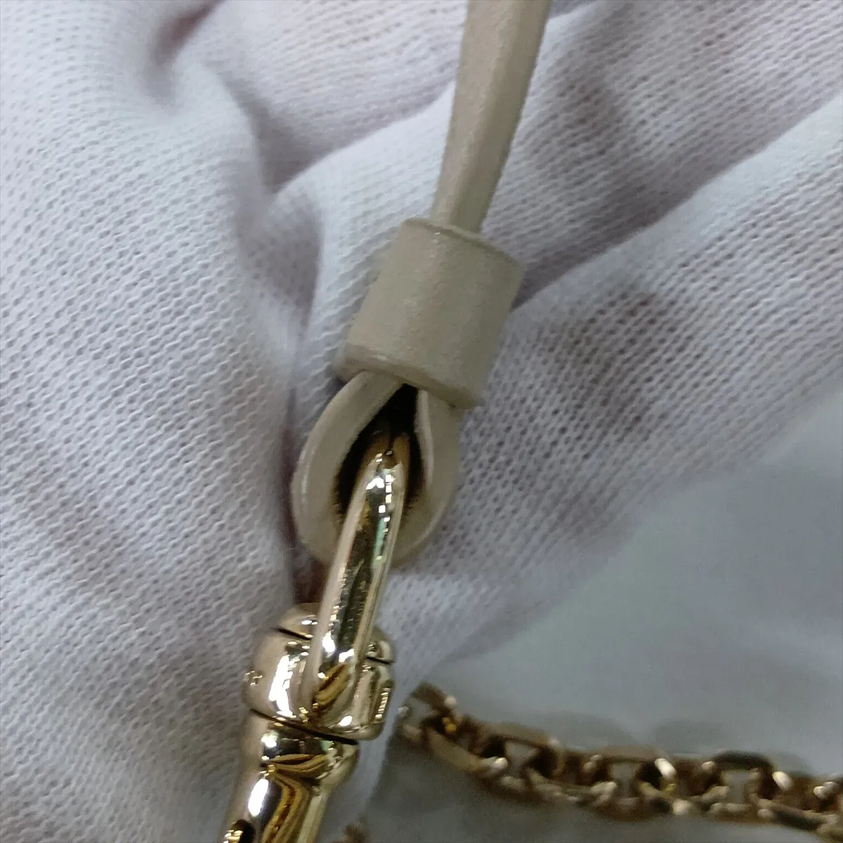Cannage Phone Holder Leather Chain Shoulder Bag Beige — view 11