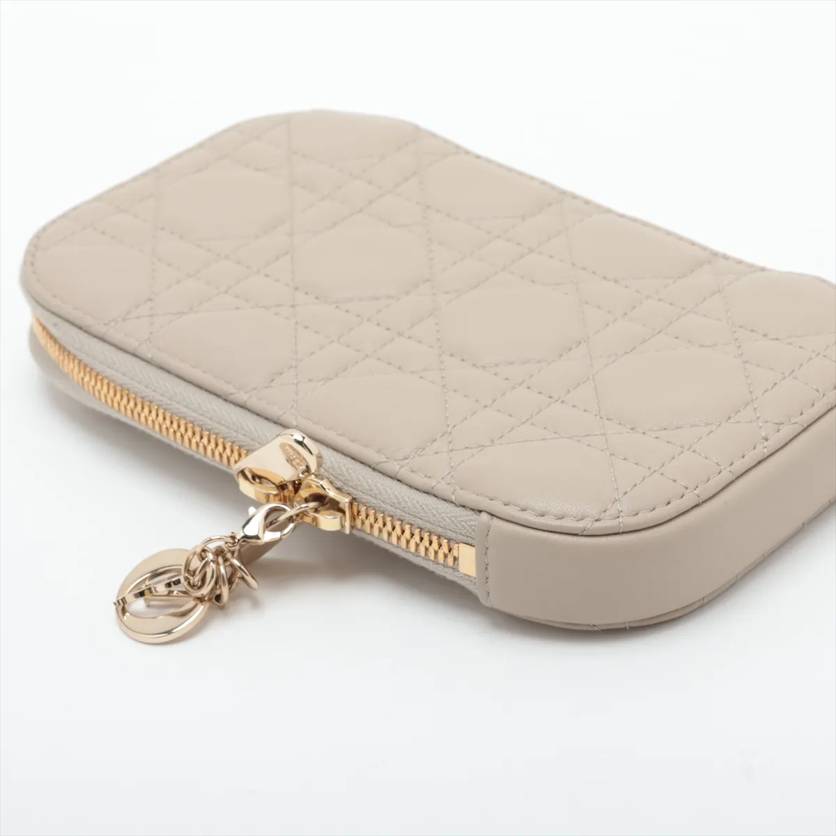 Cannage Phone Holder Leather Chain Shoulder Bag Beige — view 4