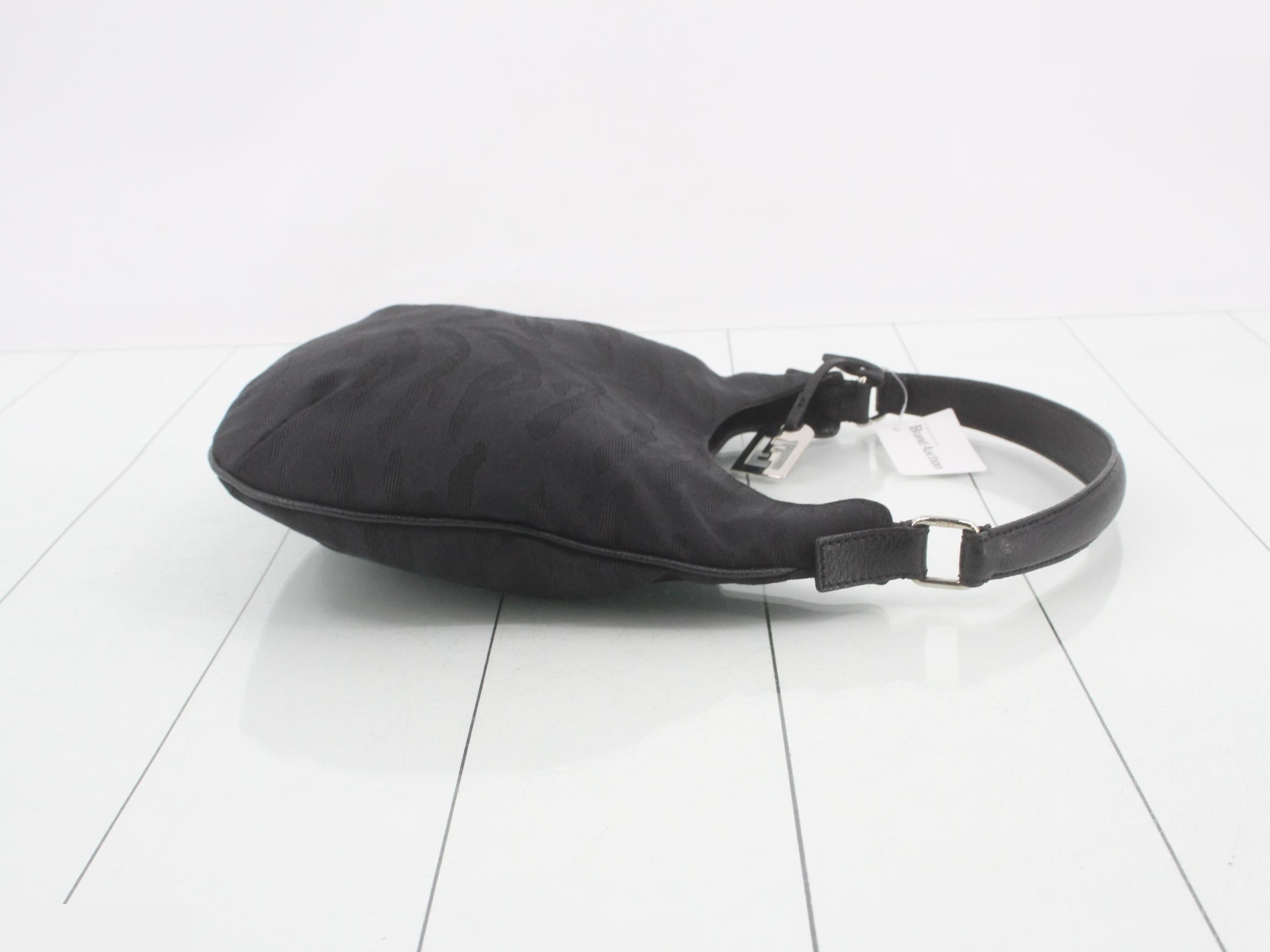 Zebra print shoulder bag — view 3