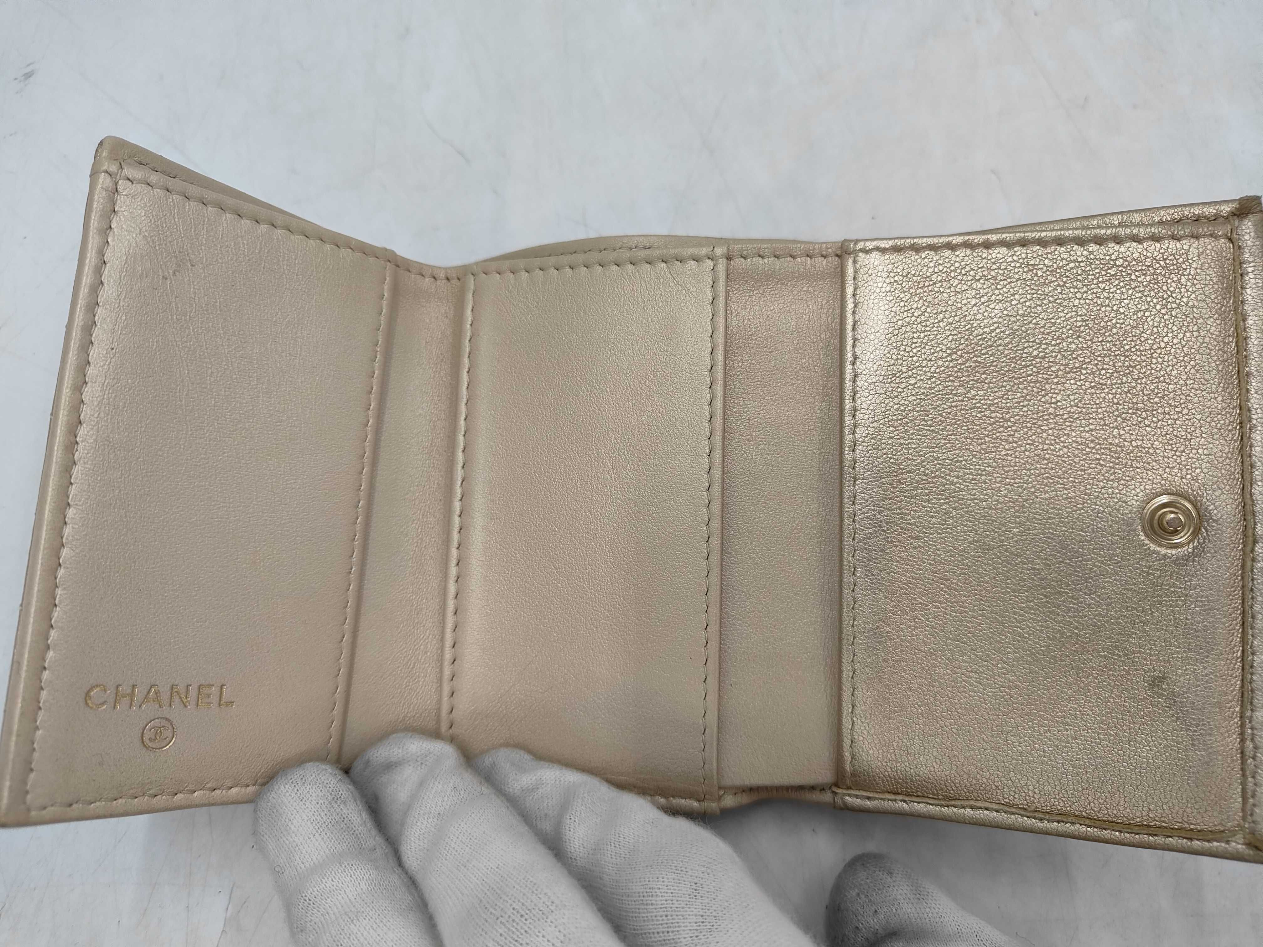 Trifold Wallet Matelasse Gold Wallet — view 4