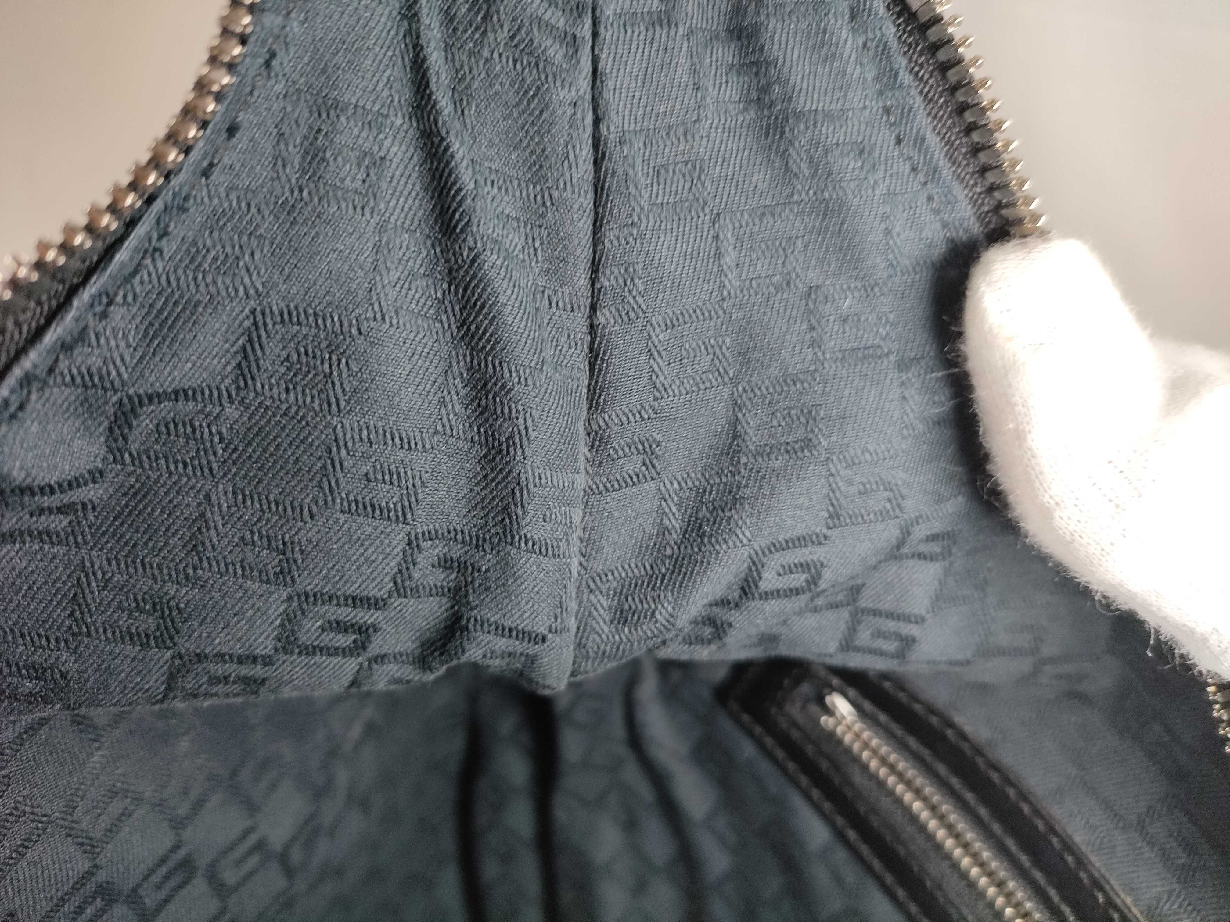 Interlocking Canvas x Leather One Shoulder Bag — view 11