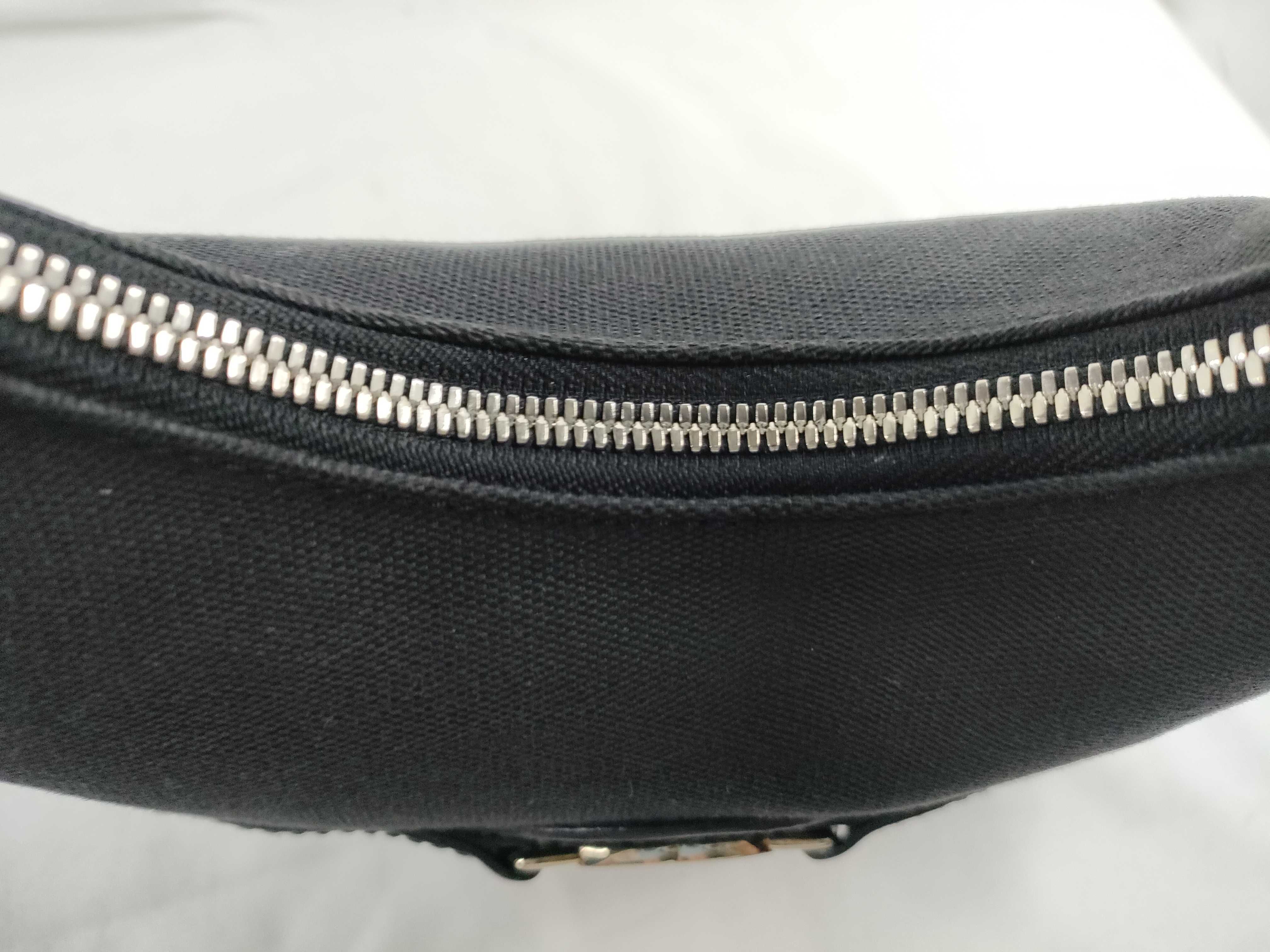 Interlocking Canvas x Leather One Shoulder Bag — view 9