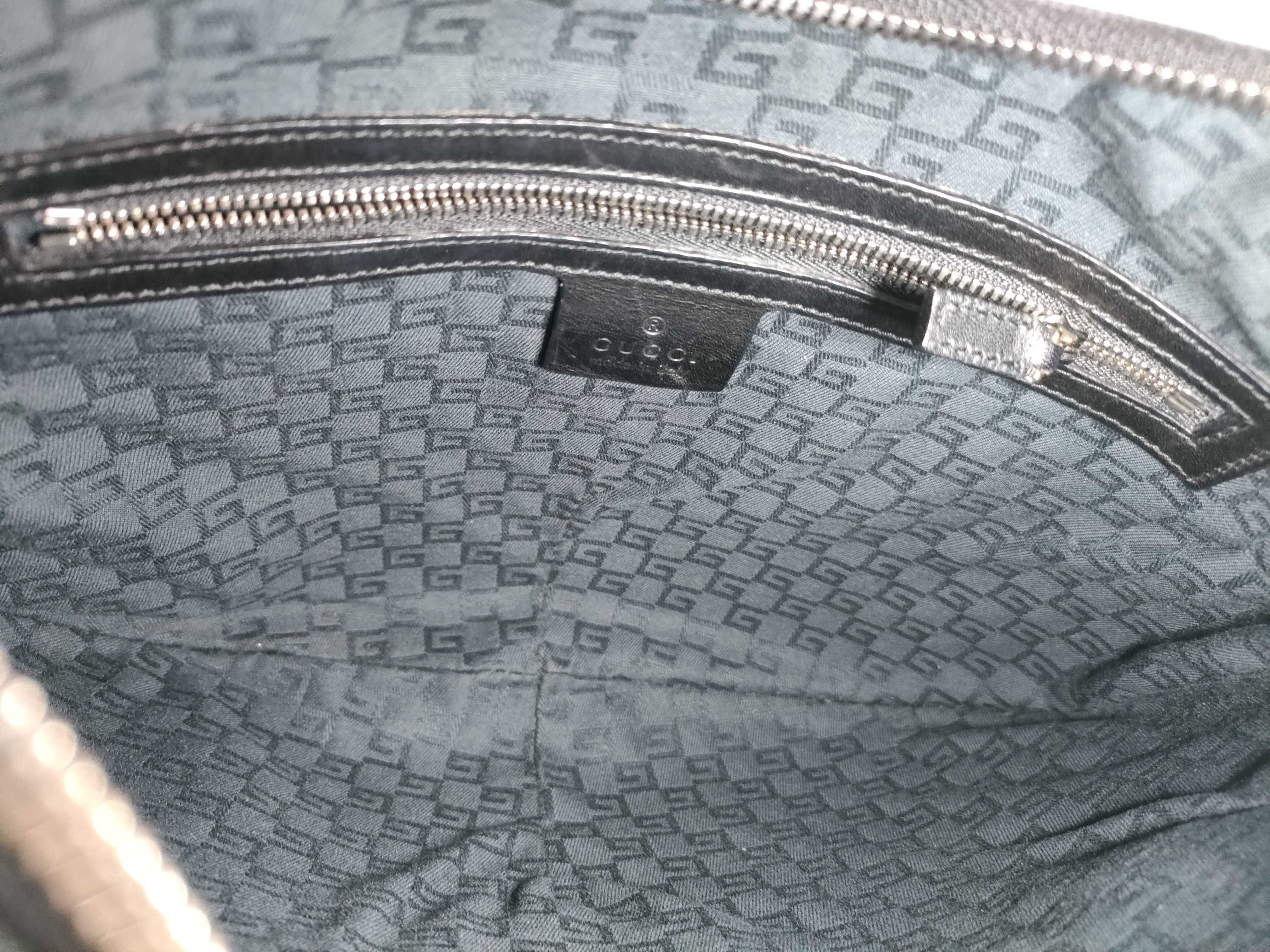 Interlocking Canvas x Leather One Shoulder Bag — view 10