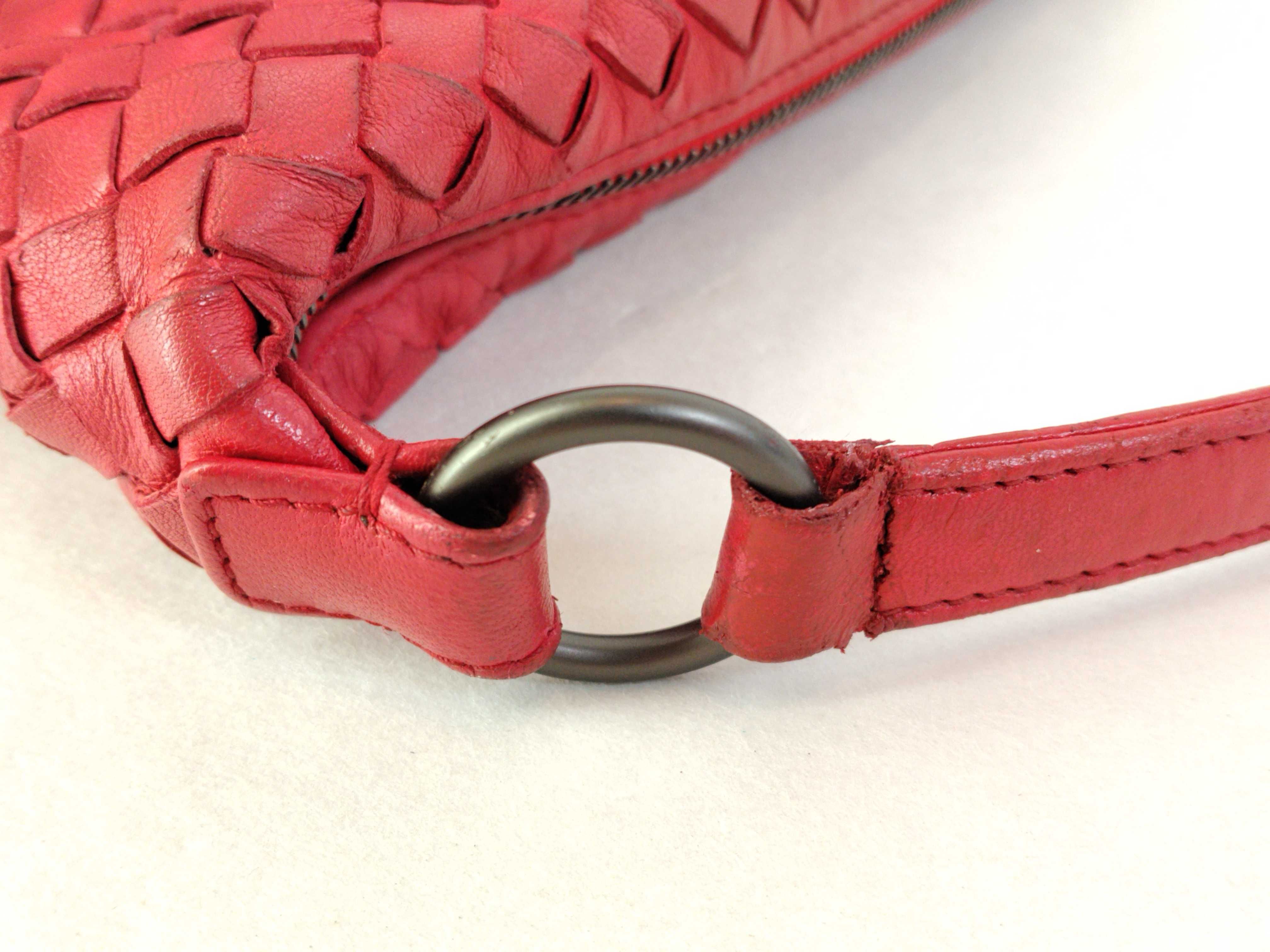 Intrecciato Bottega Veneta Handbag Intrecciato Red Leather Handbag — view 6