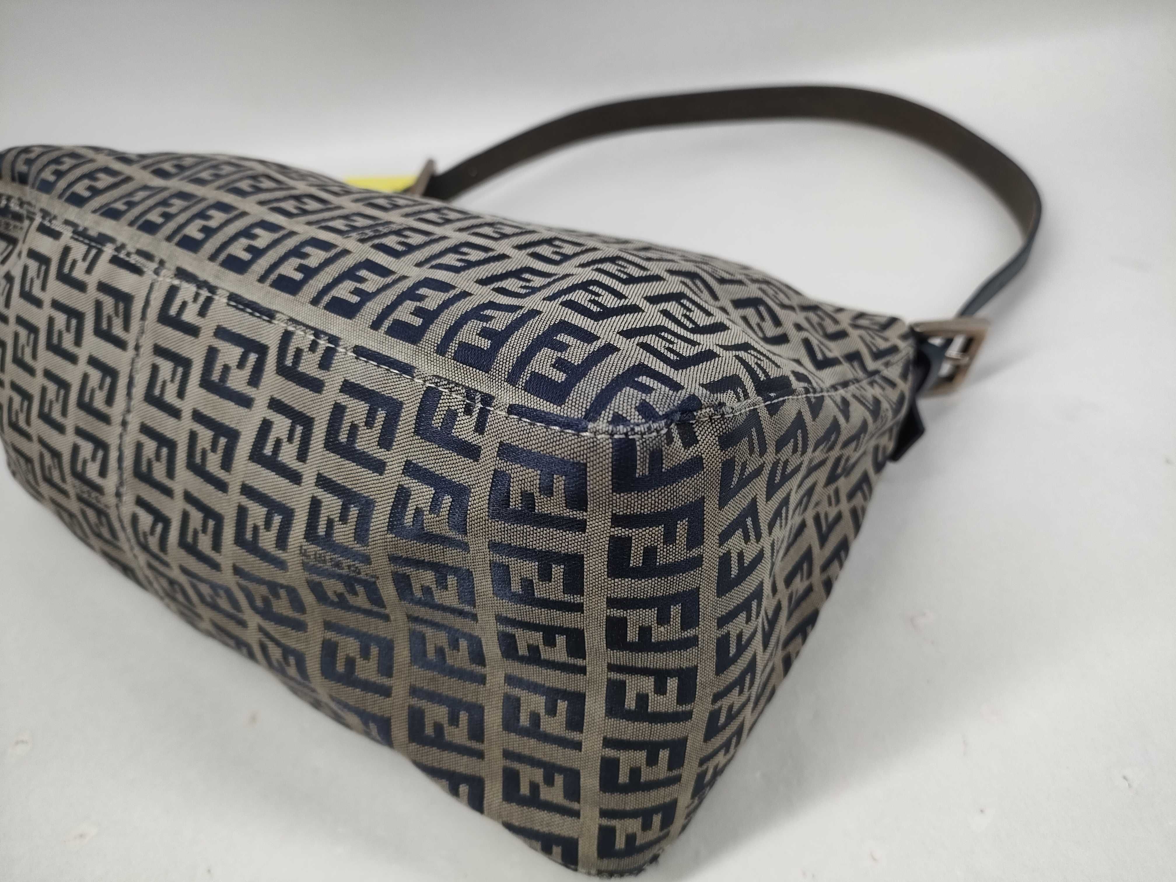 Mamma One Shoulder Bag (Shoulder Bag) — view 6