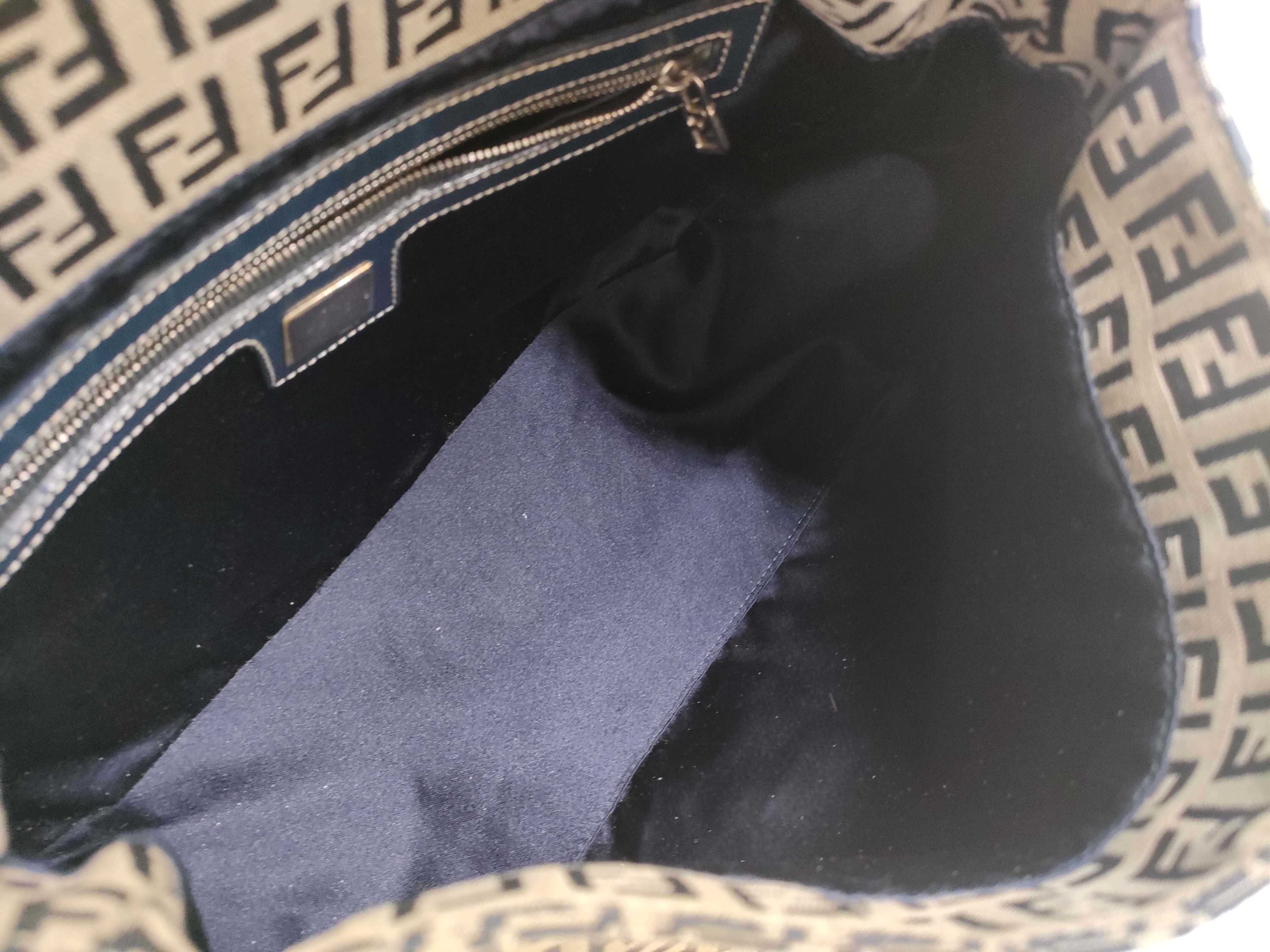 Mamma One Shoulder Bag (Shoulder Bag) — view 10