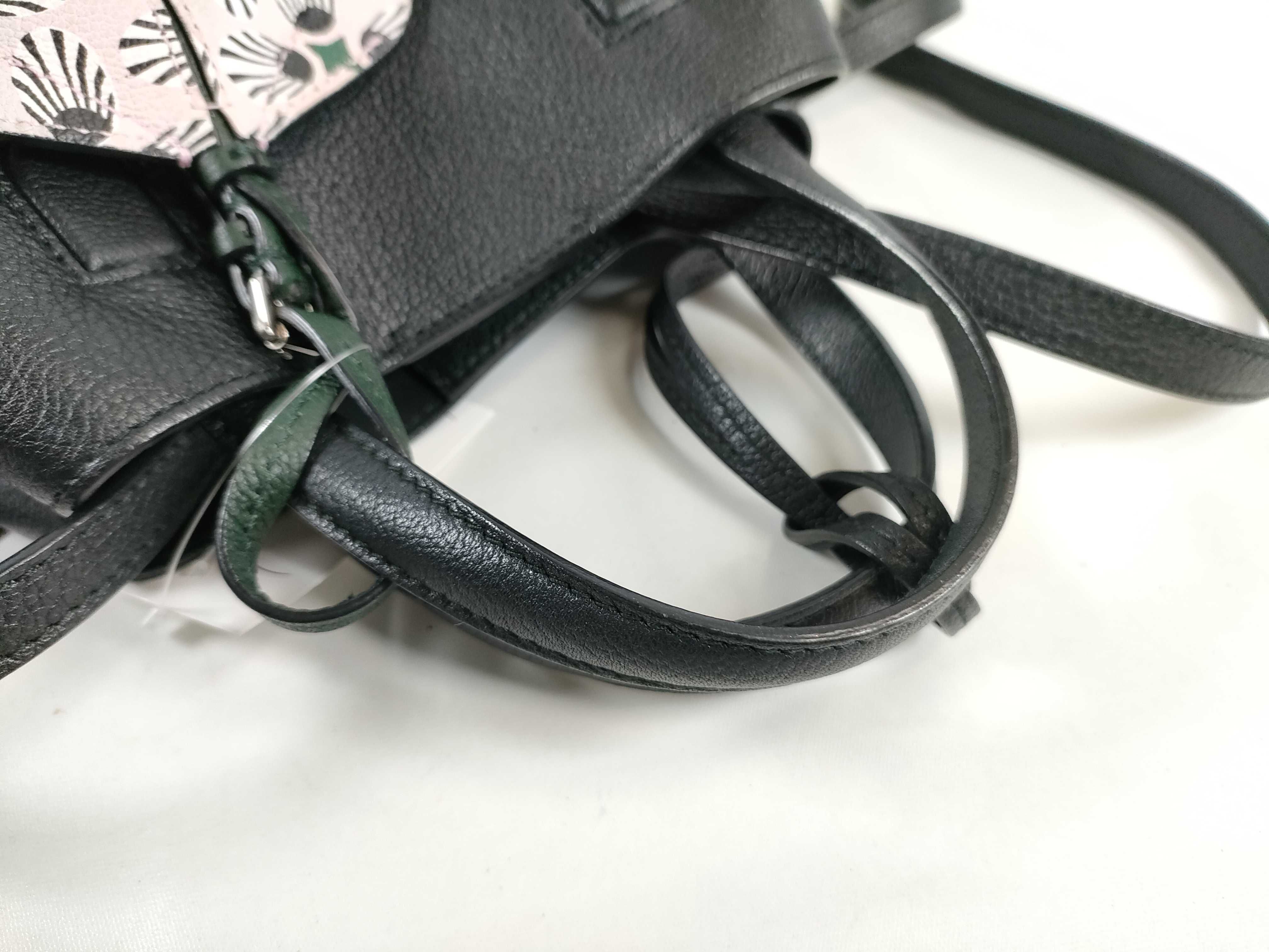 Blossom Small Leather Tote Bag with Charm (Handbag) — view 10