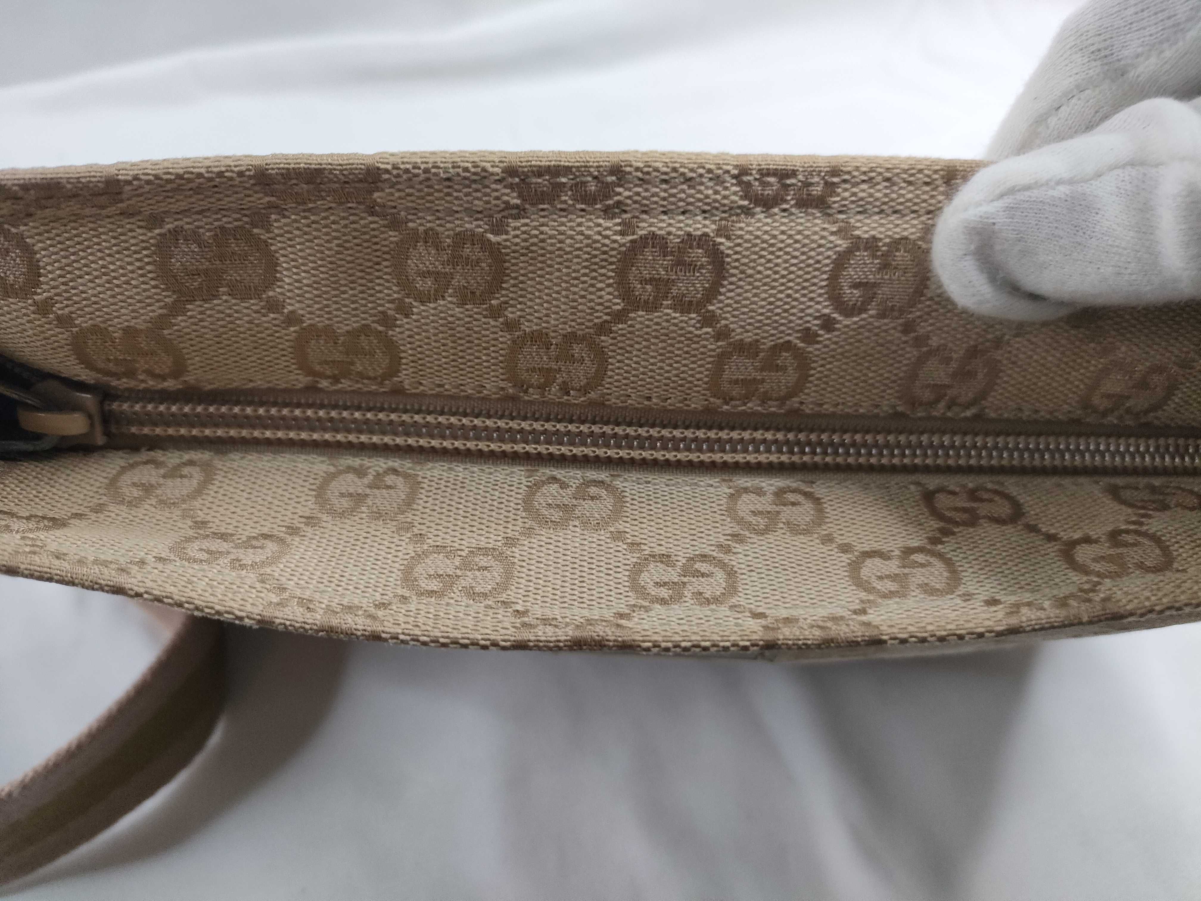 Shoulder Bag GG Canvas Beige — view 10