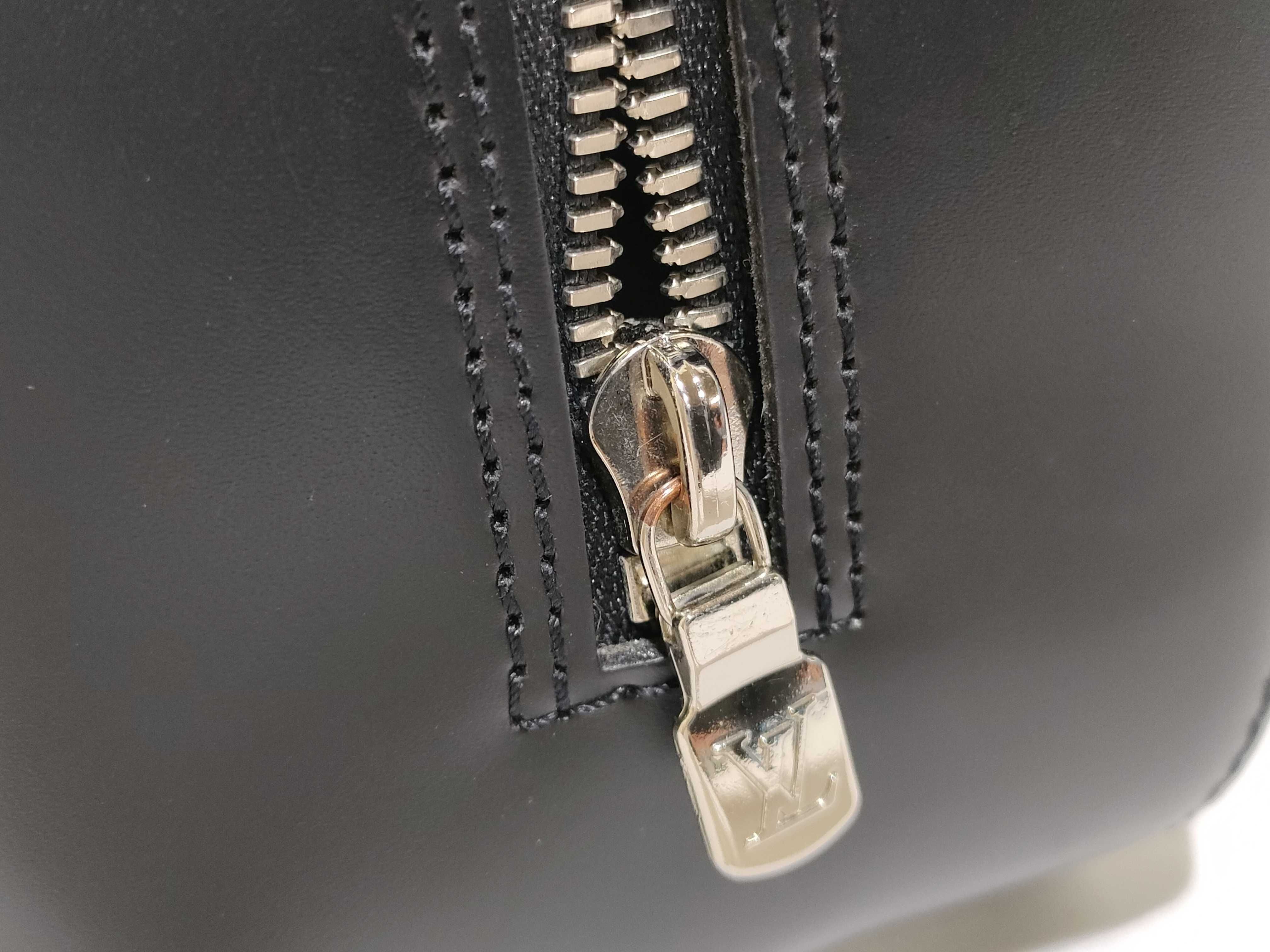 Epi Leather Jasmine M52782 TH1015 Black Handbag — view 12