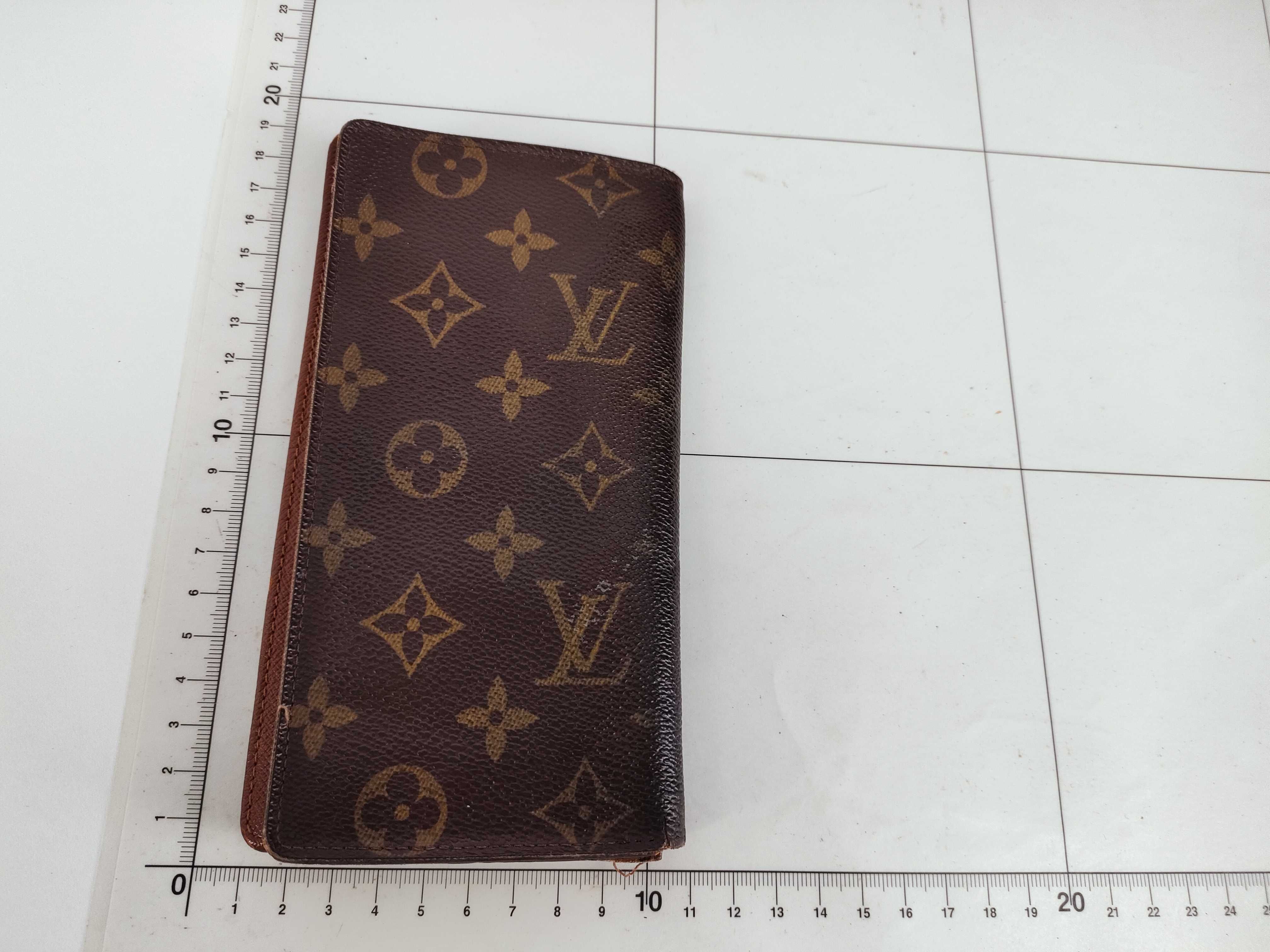 Monogram Louis Vuitton Monogram Portefeuille Sarah Billfold Wallet — view 2