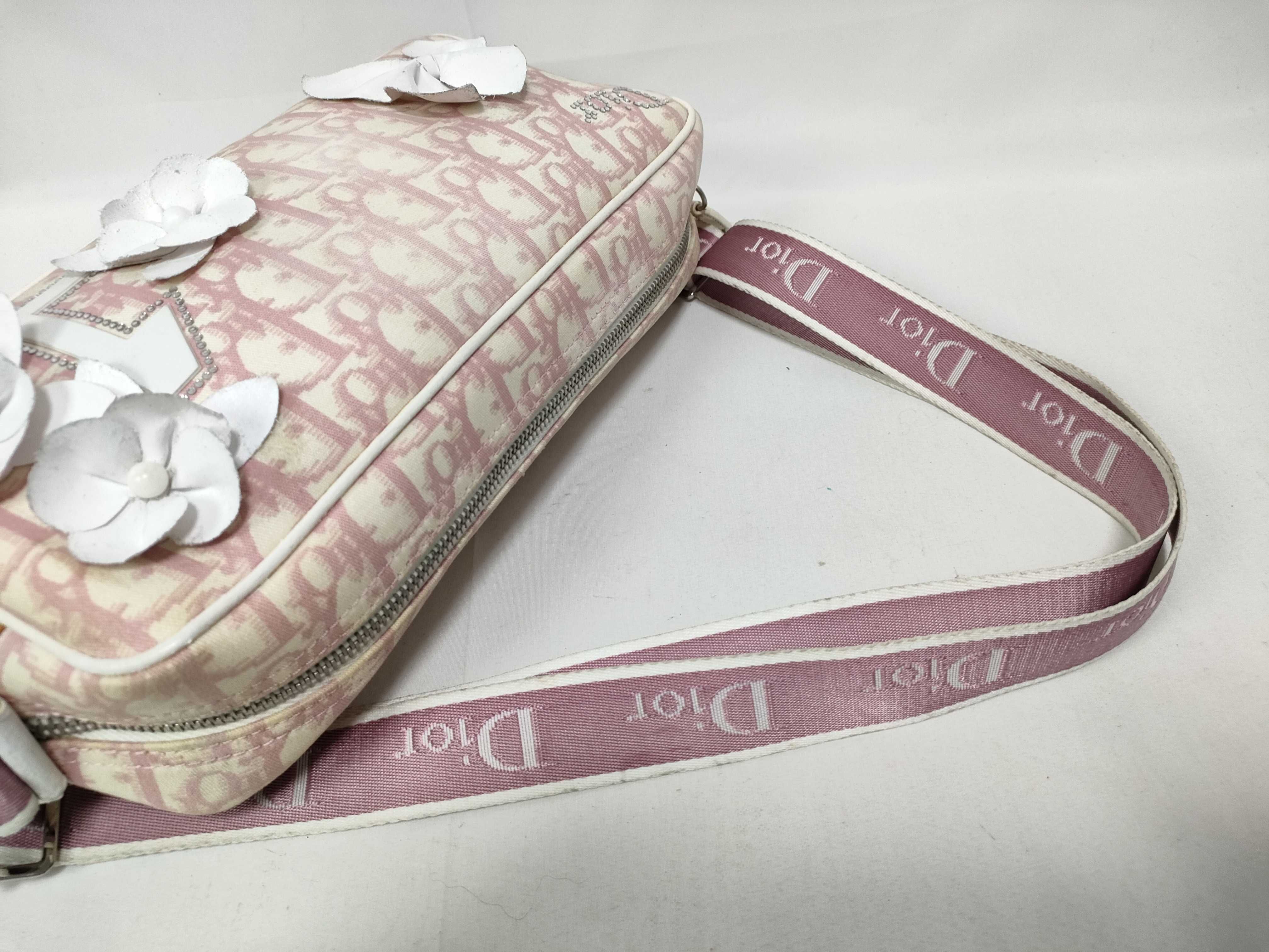Trotter Christian Trotter No.1 Flower Pearl Rhinestone Shoulder Bag Pink — view 11