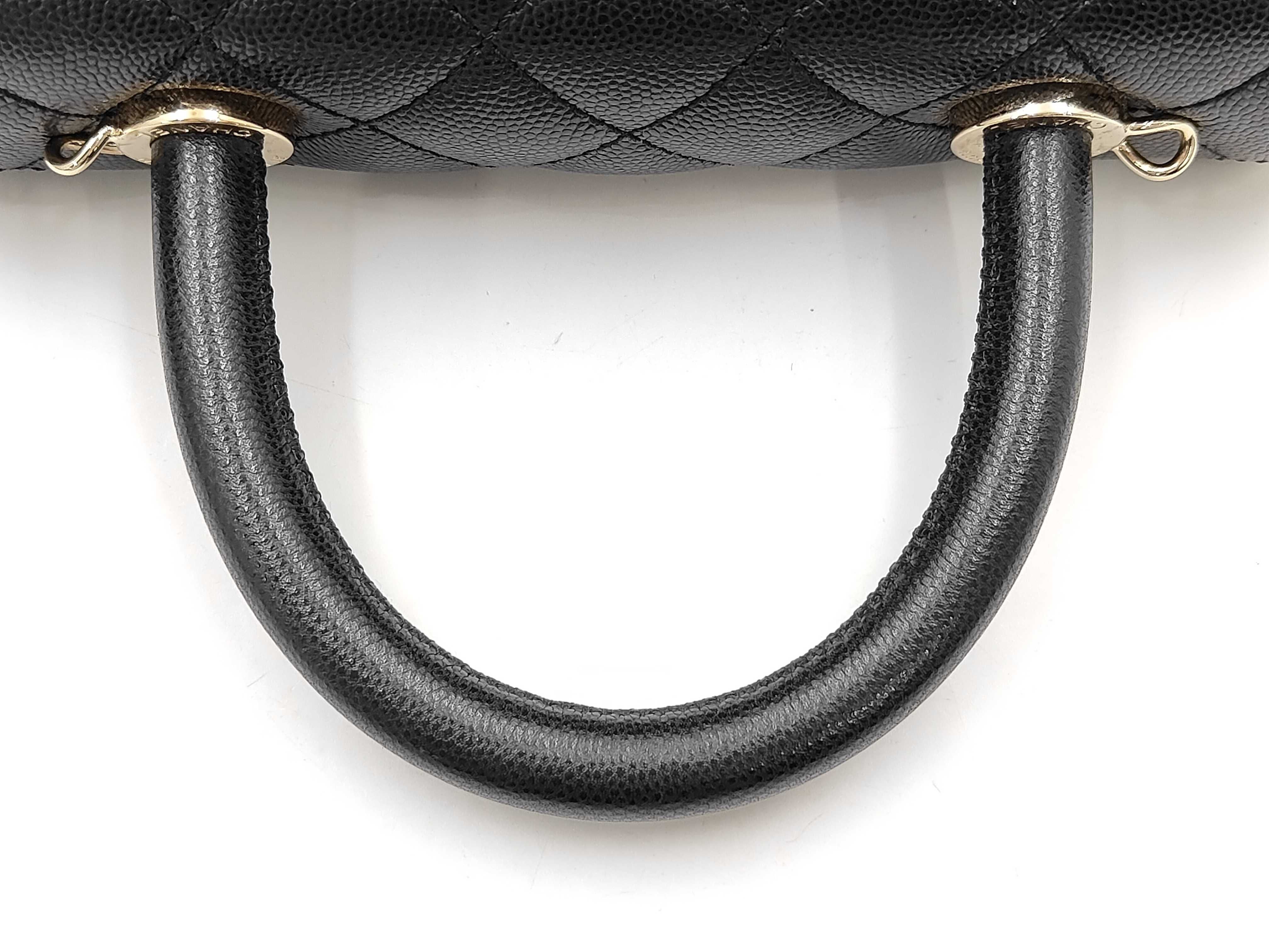 Matelassé Coco Handle XS Caviar Leather Black Gold Hardware Serial Number 31 Handbag — view 3