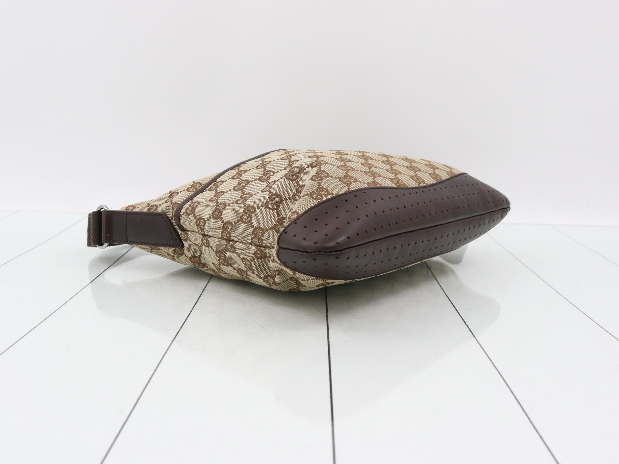 GG Canvas (Bag) - Shoulder Bag — view 5