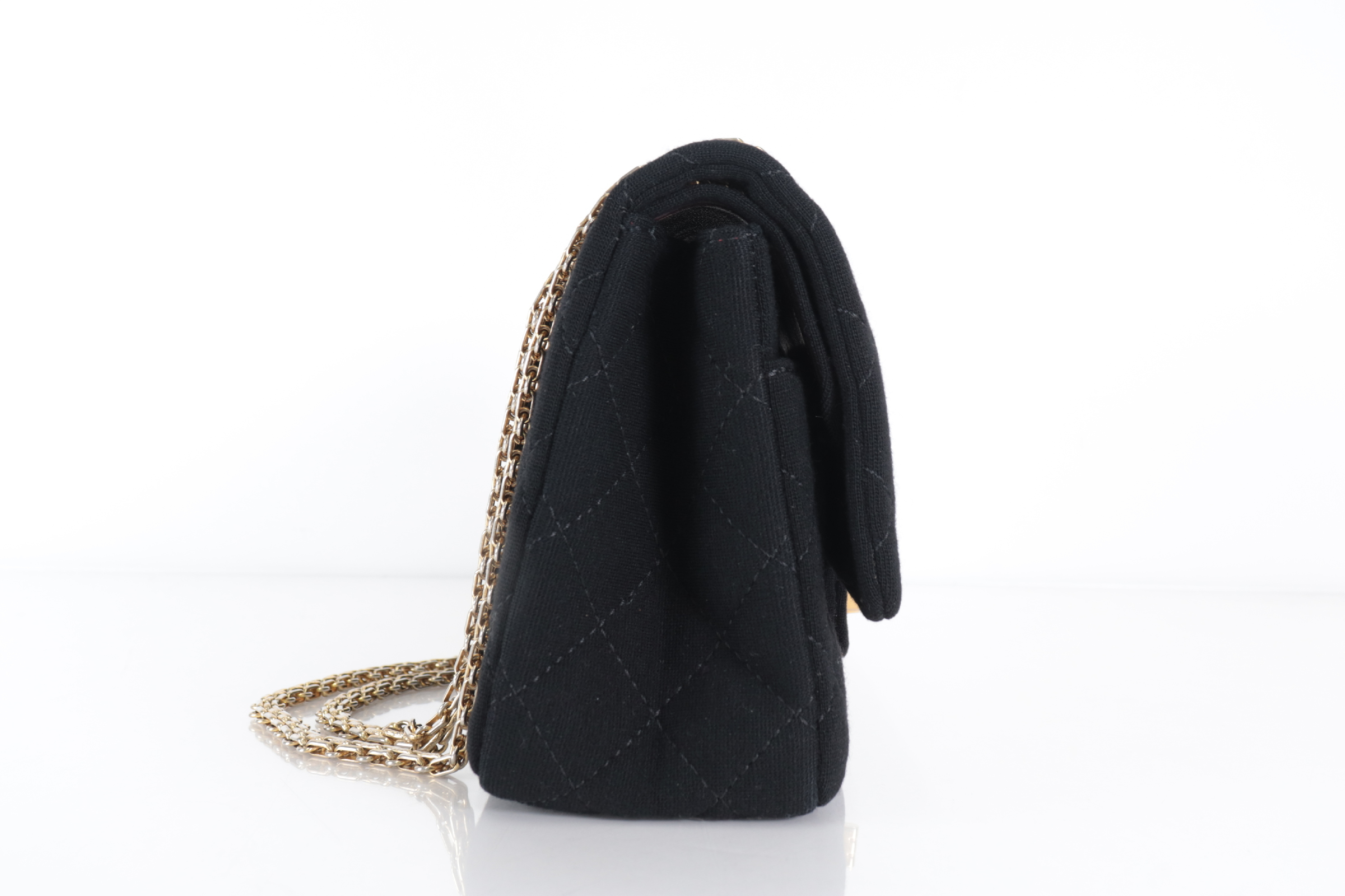 2.55 Double Flap Jersey Chain Shoulder Bag (Serial Number 17) — view 4