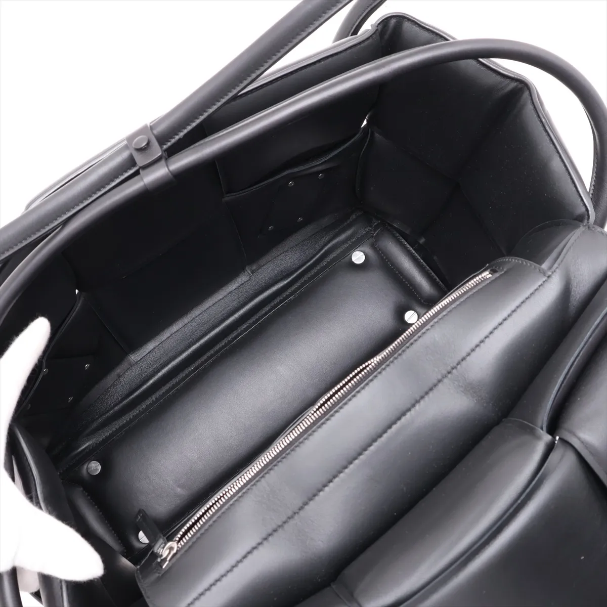Maxi Intrecciato Arco Padded Leather Tote Bag, Black — view 7