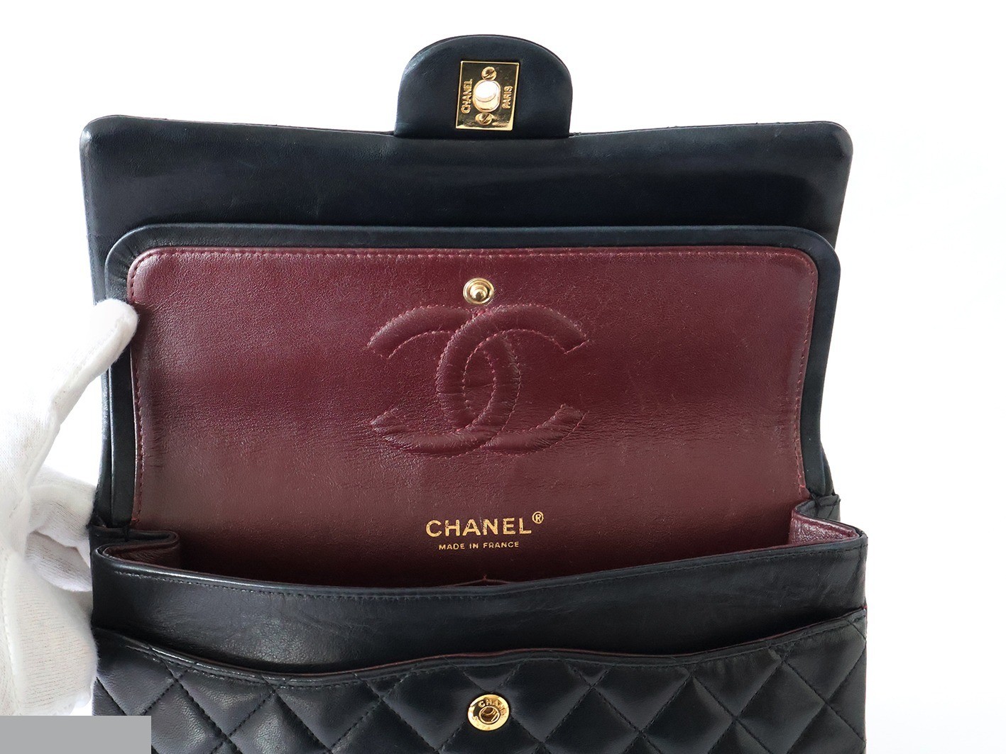 Matelassé 25 Lambskin Double Flap Double Chain Shoulder Bag, Black — view 11