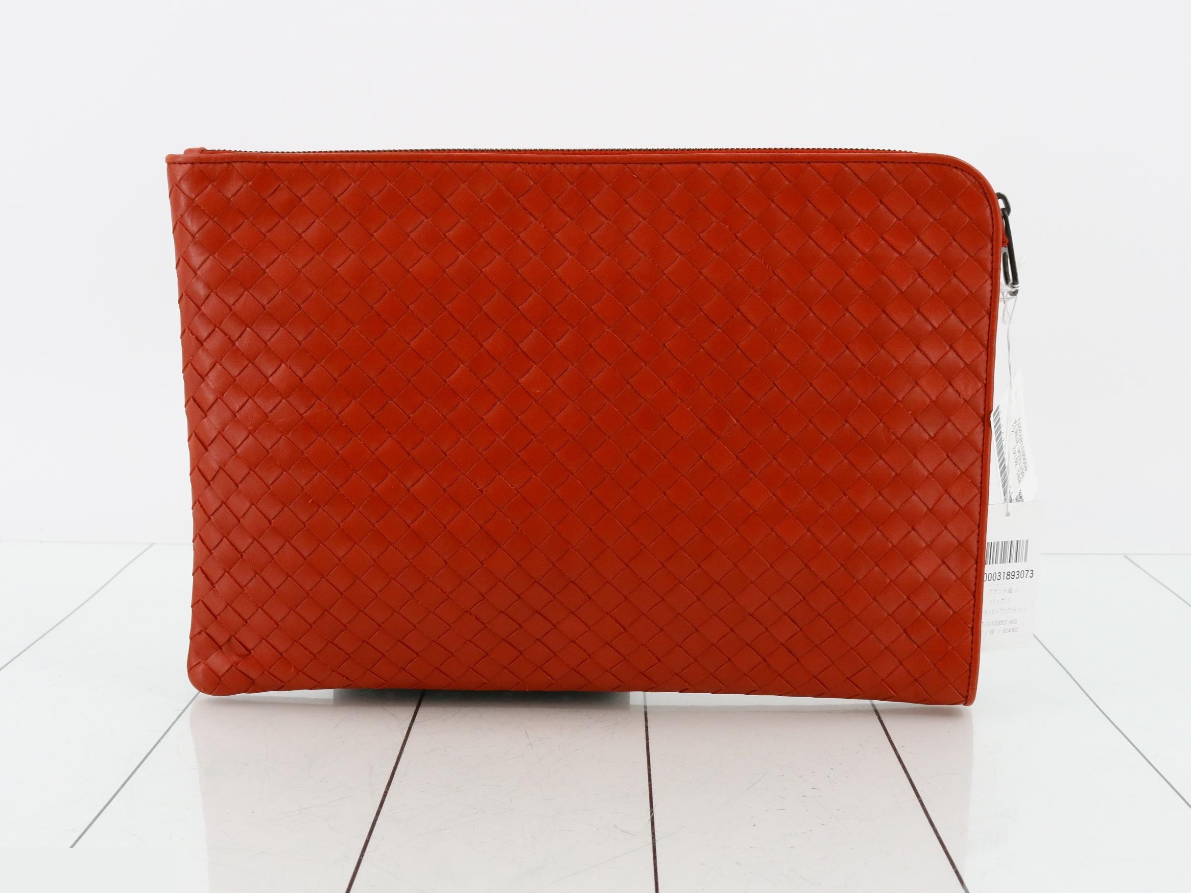 Intrecciato Clutch Bag — view 2