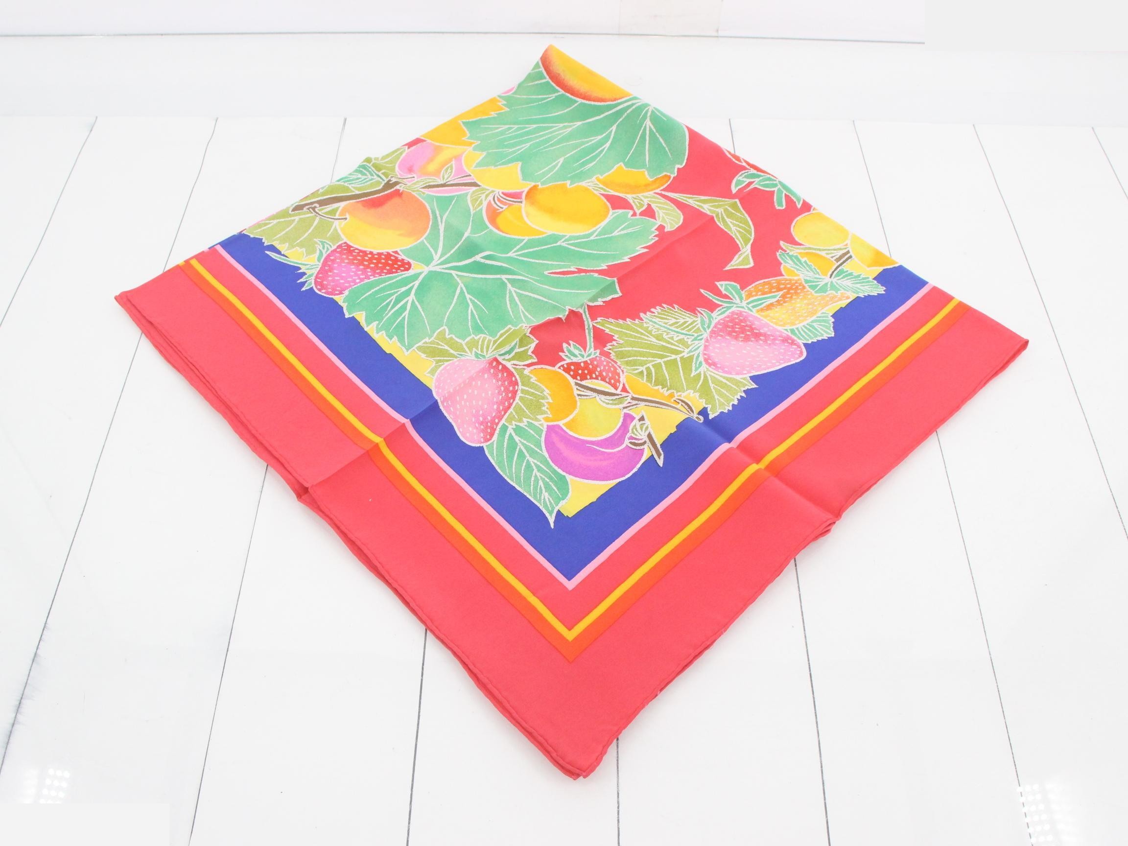 scarf — view 2