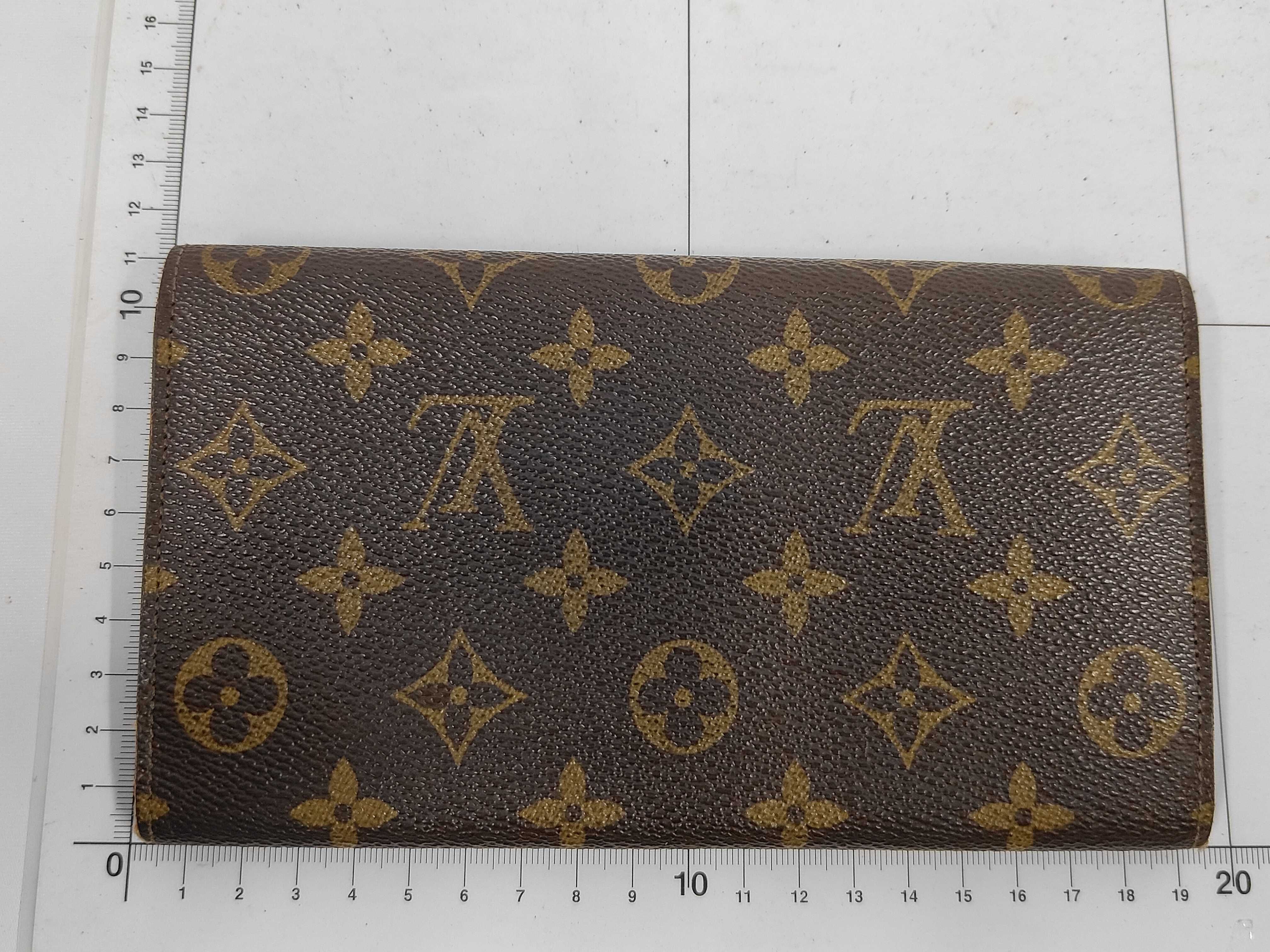 Monogram / Monogram / Portefeuille Tresor International / M61215 / MI872 / Long Wallet / PVC Wallet — view 2