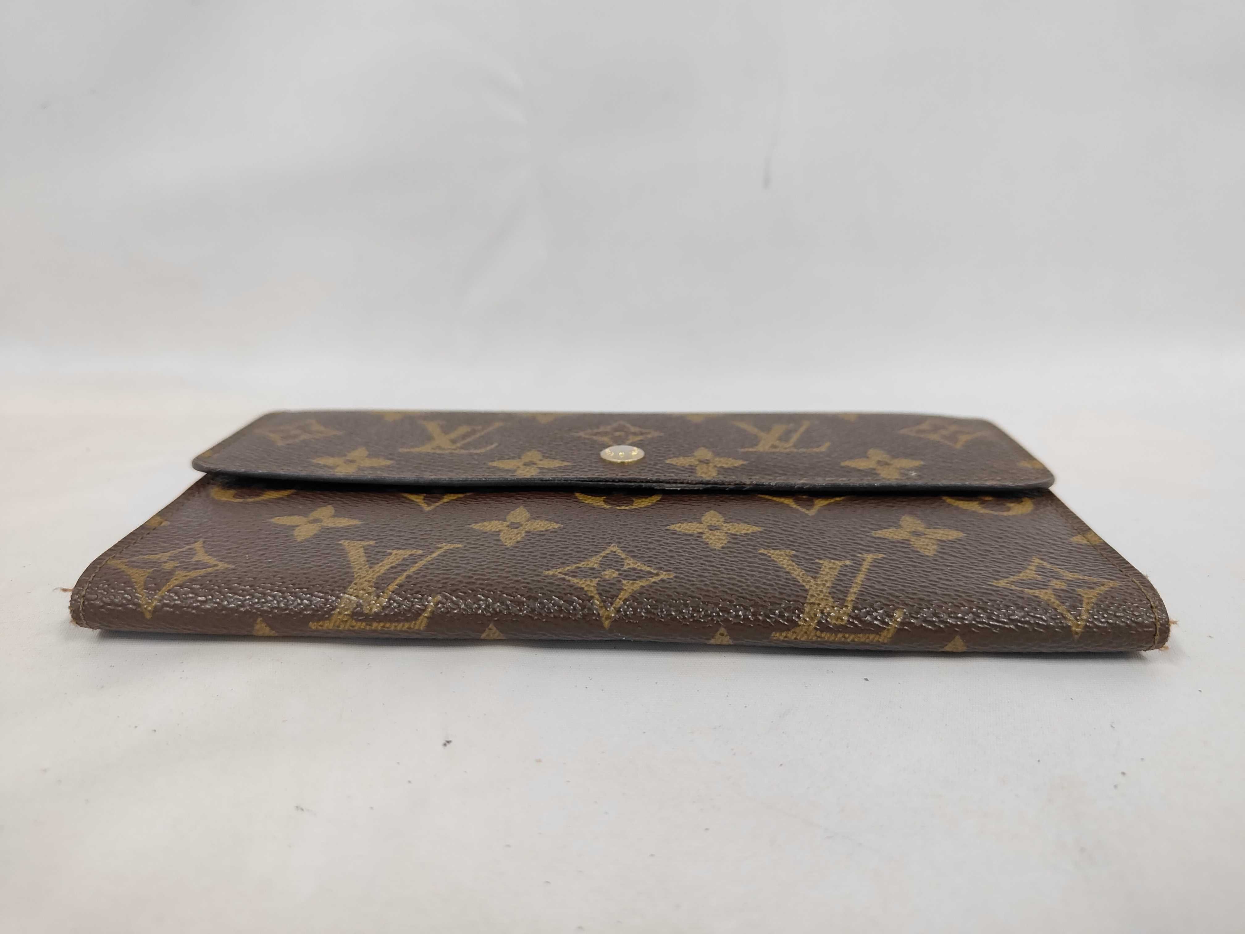 Monogram / Monogram / Portefeuille Tresor International / M61215 / MI872 / Long Wallet / PVC Wallet — view 4